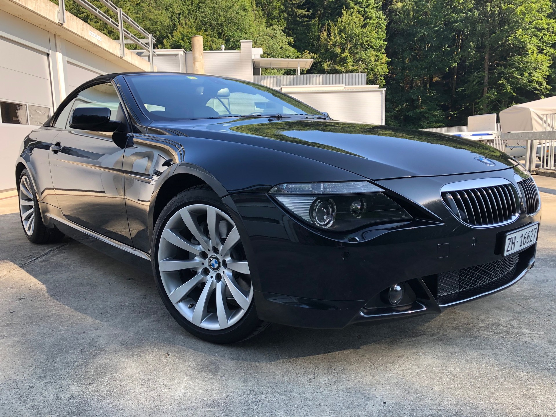 BMW Cabrio-image-2