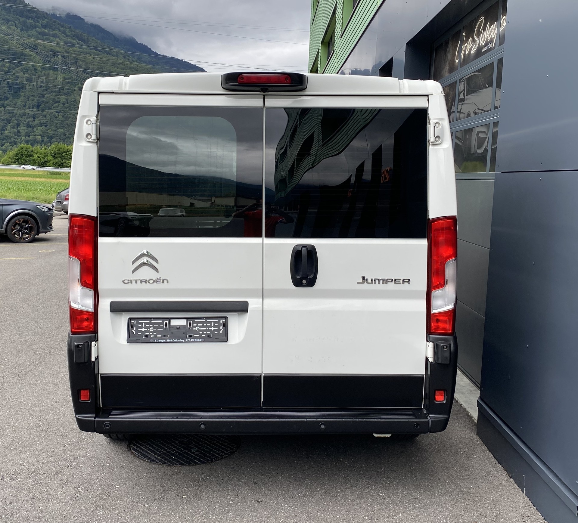 CITROEN Jumper 30 2.0 BlueHDi 130 Attraction L1H2-image-4