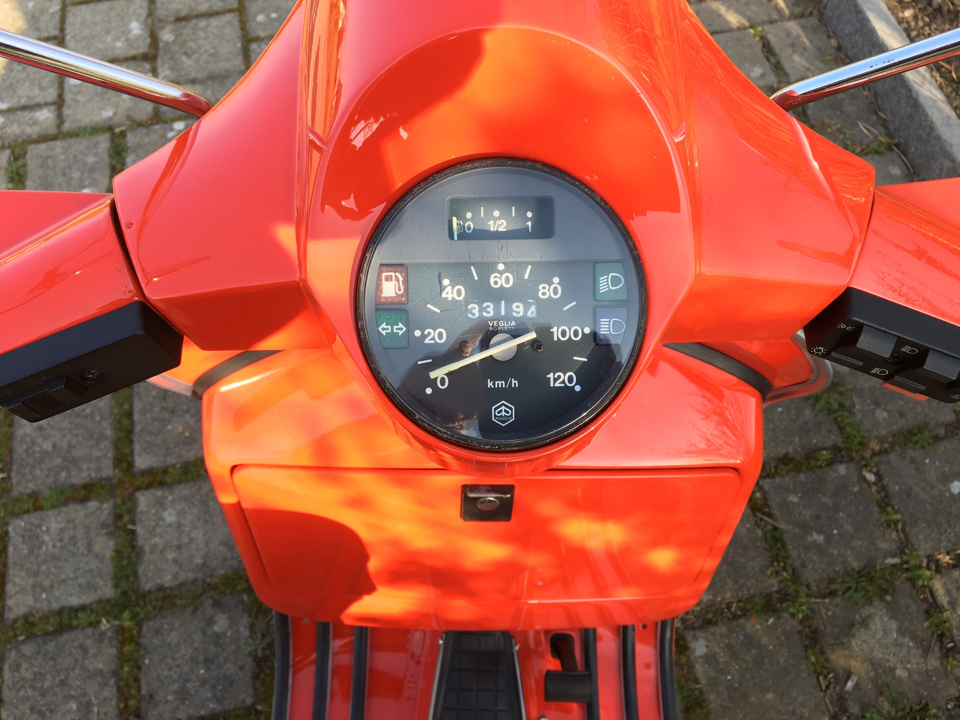 PIAGGIO P 200 E-image-4