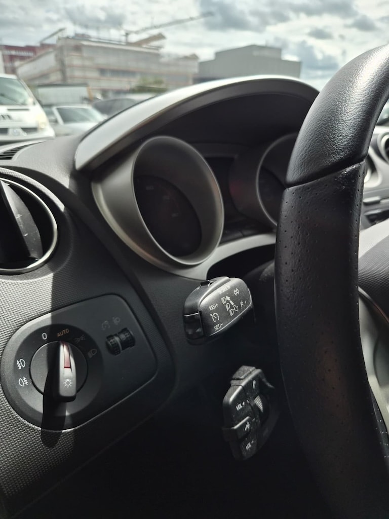 SEAT Ibiza 1.2 TSI Style DSG-image-12