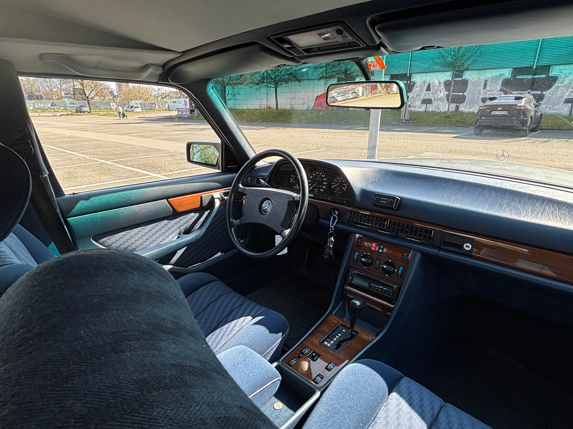 MERCEDES-BENZ 300 SE-image-4