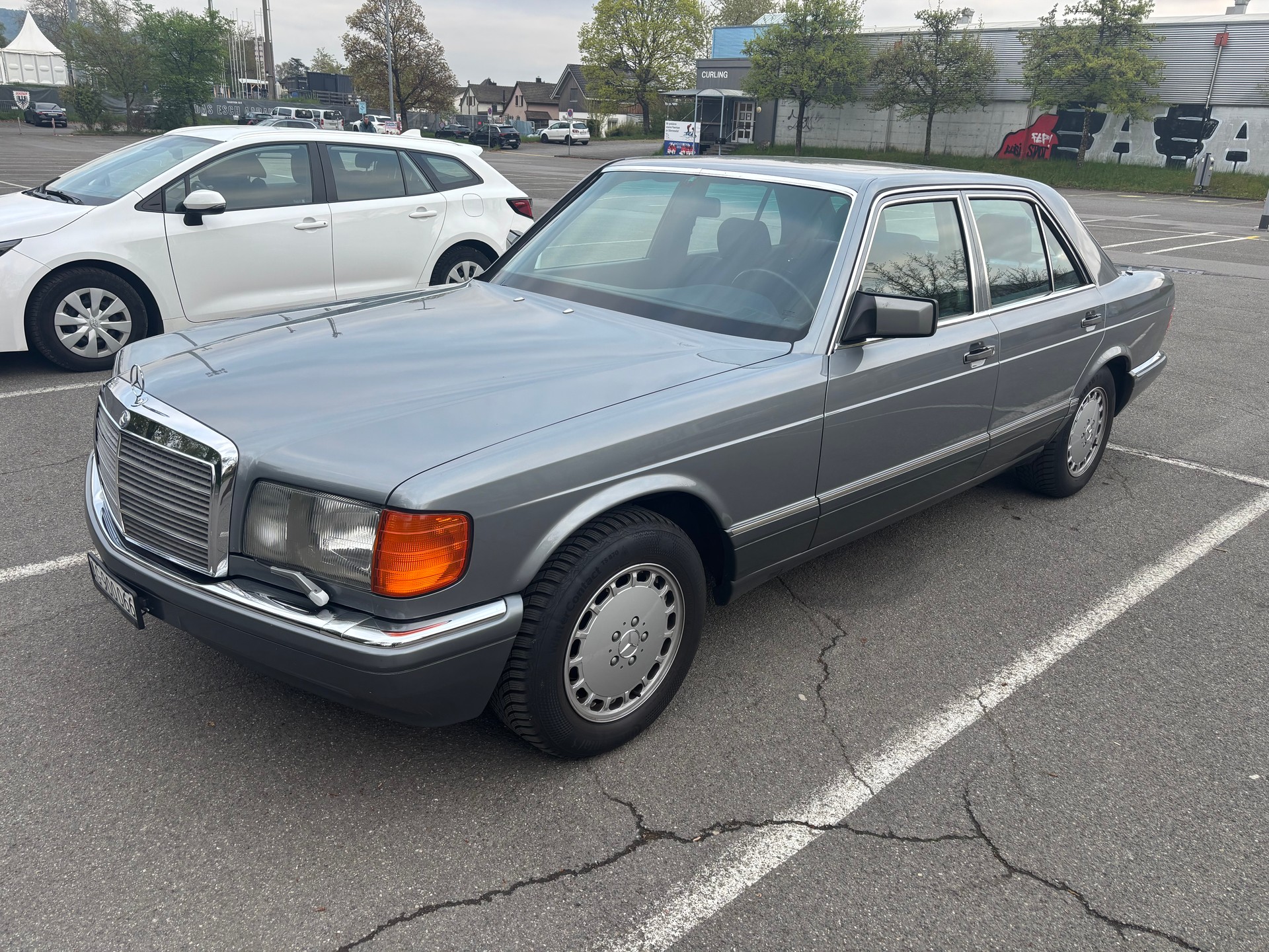 MERCEDES-BENZ 300 SE-image-1