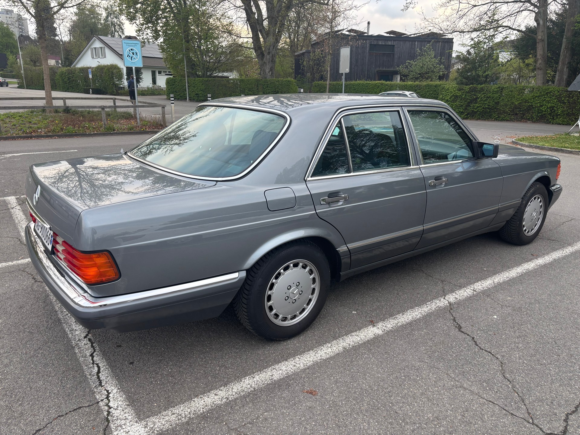 MERCEDES-BENZ 300 SE-image-2