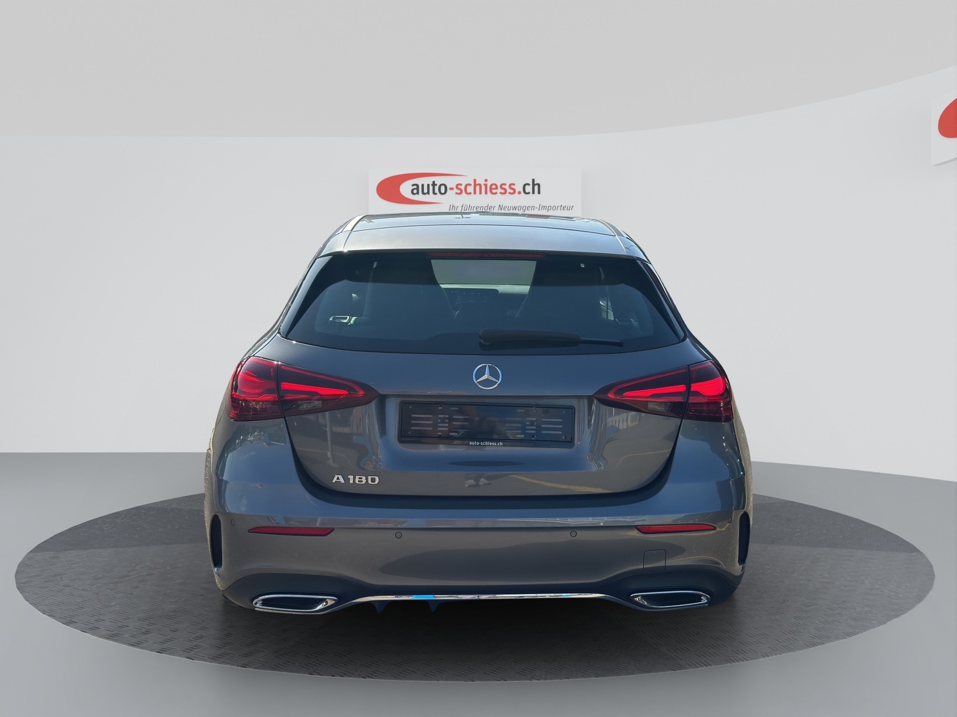 MERCEDES-BENZ A 180 AMG Line 7G-DCT-image-5