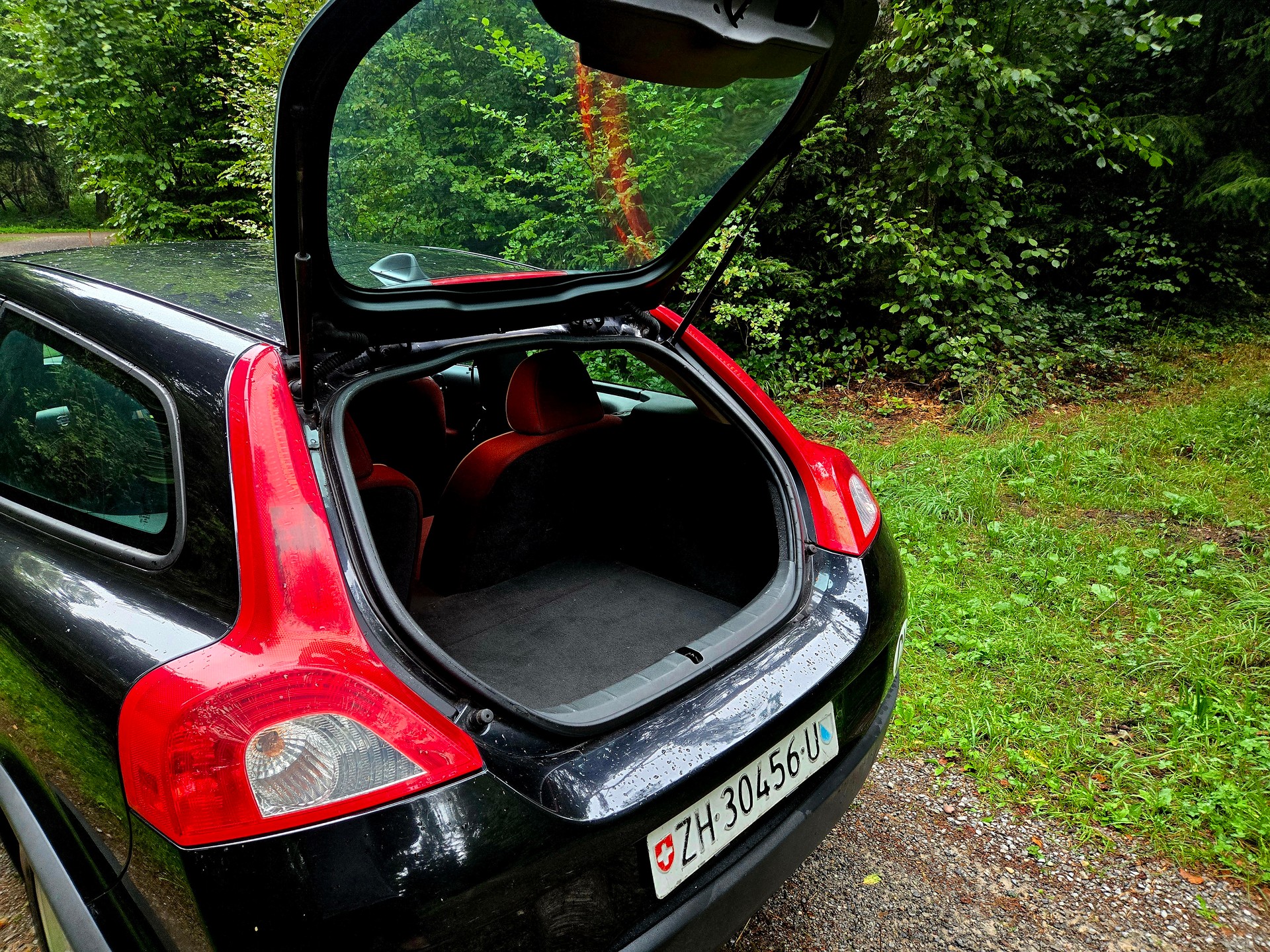 VOLVO C30 2.0-image-12