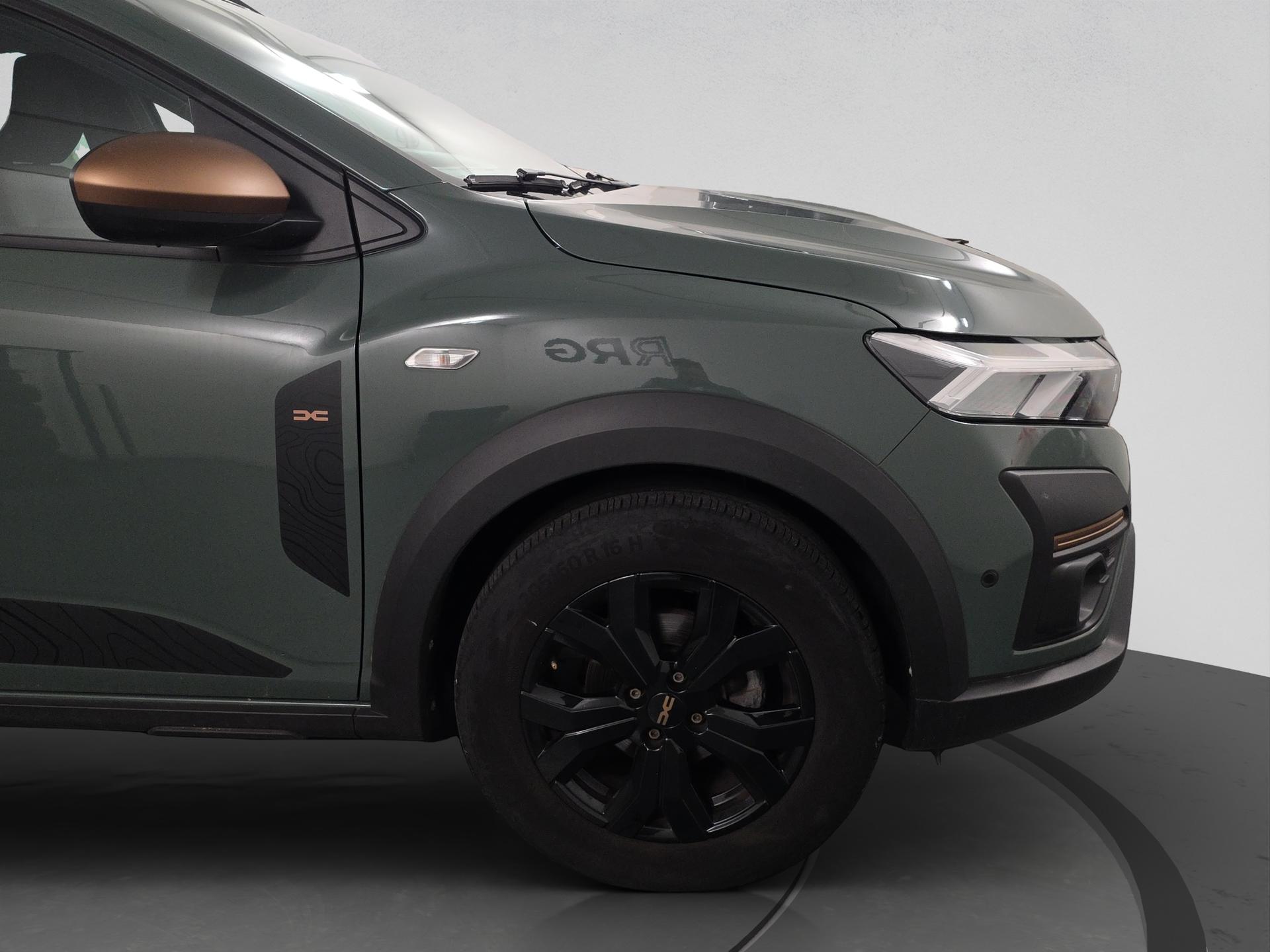 DACIA Sandero Stepway TCe 110 Extreme+-image-17