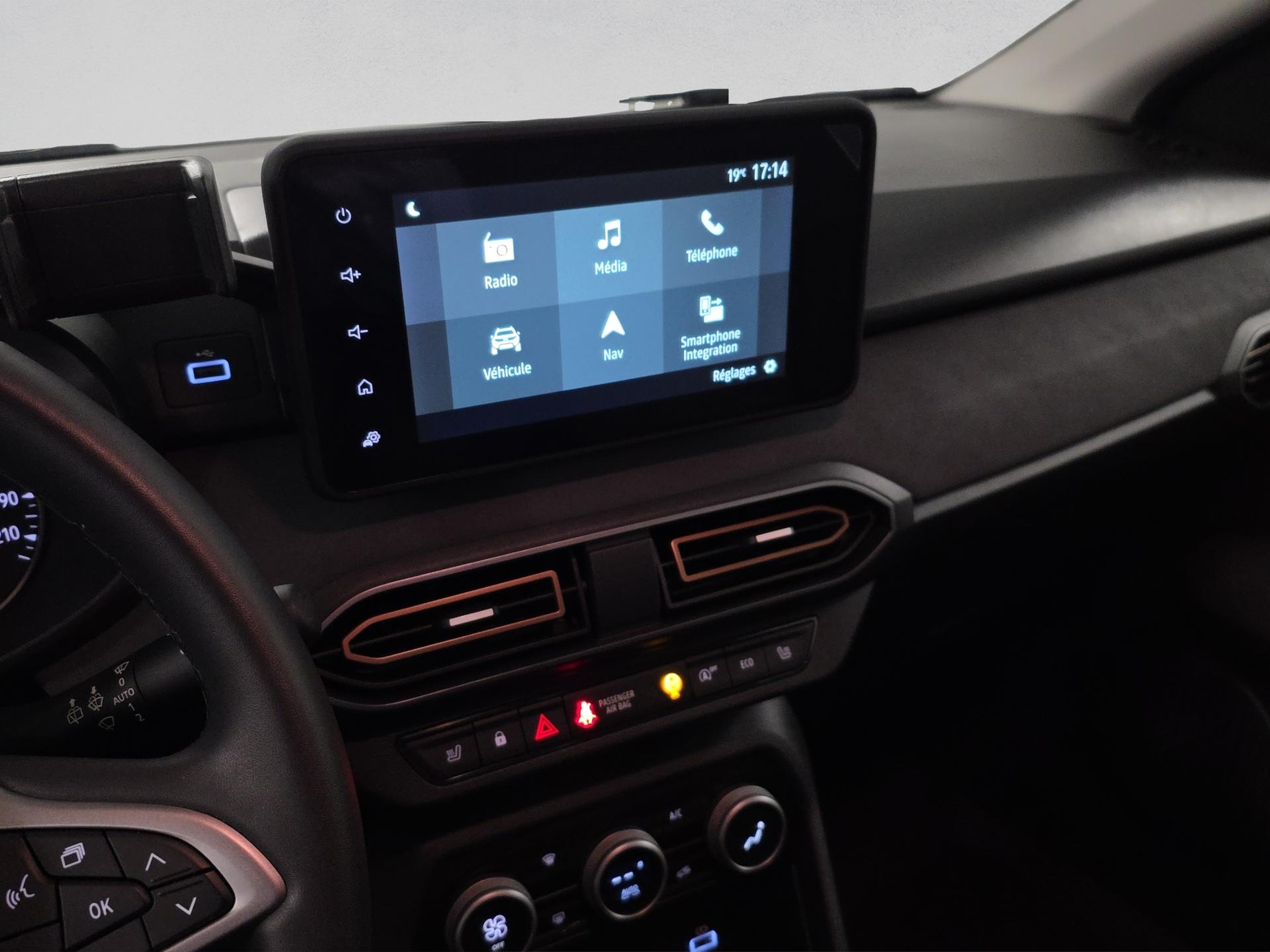 DACIA Sandero Stepway TCe 110 Extreme+-image-11