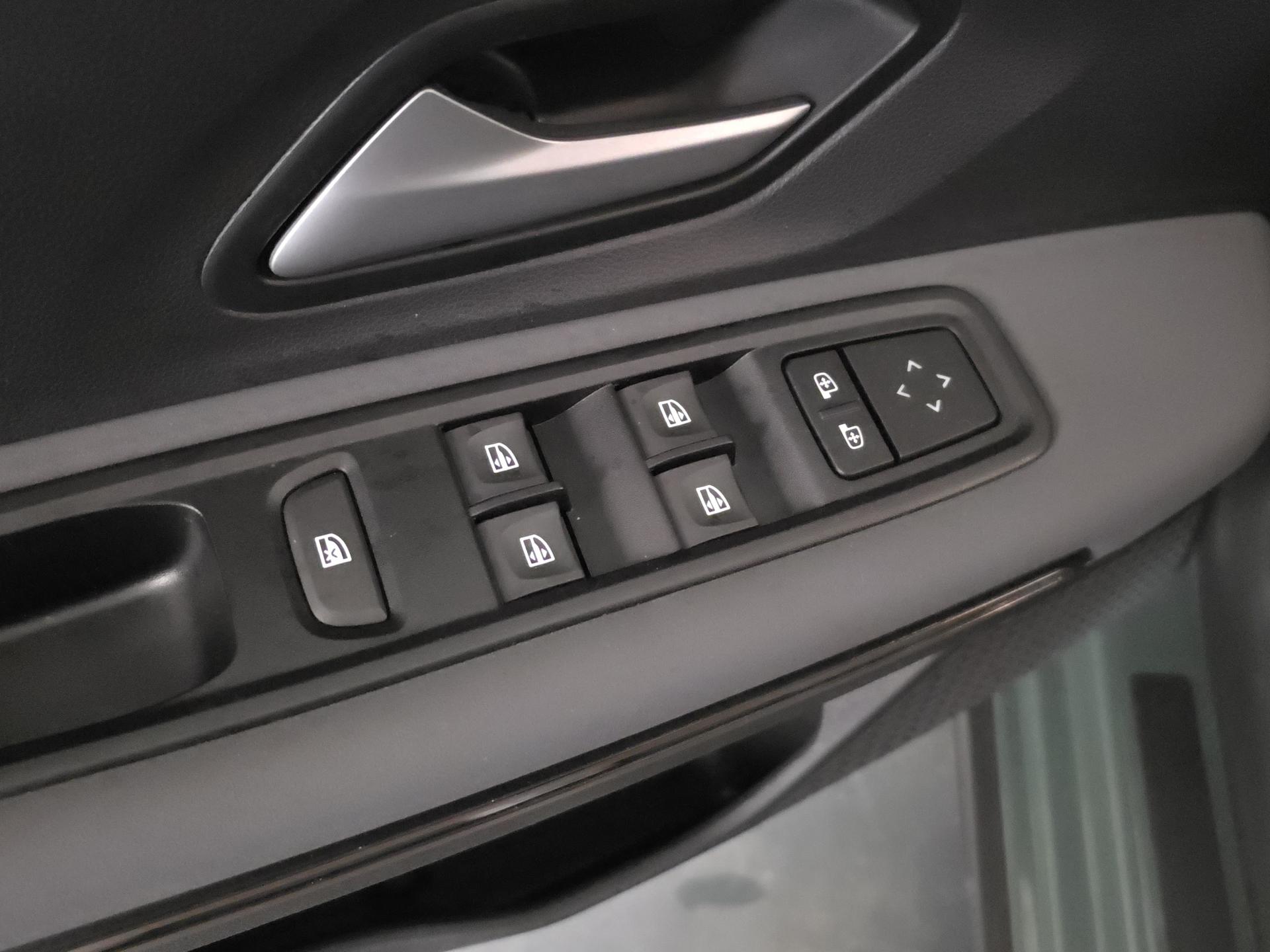 DACIA Sandero Stepway TCe 110 Extreme+-image-20