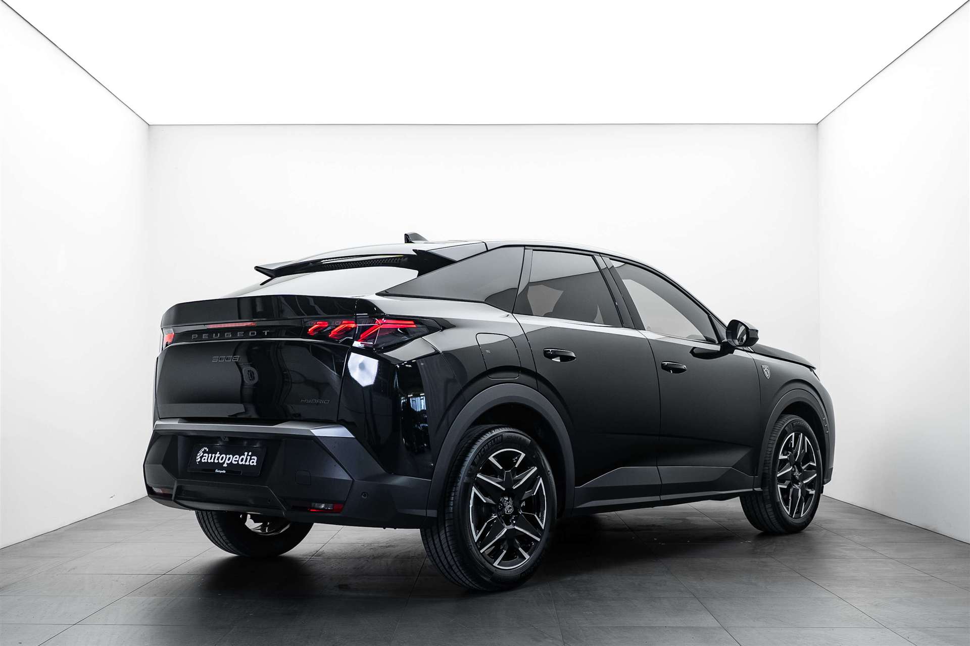 PEUGEOT 3008 145 GT Hybrid e-DCS-Automat-image-2