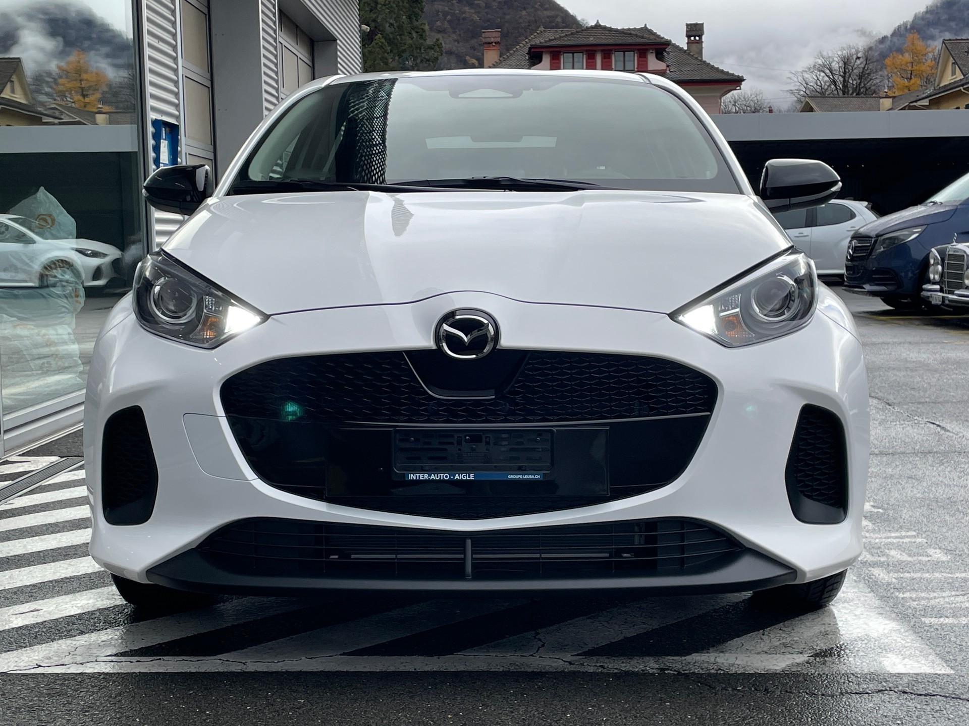 MAZDA 2 Hybrid Prime-line-image-1