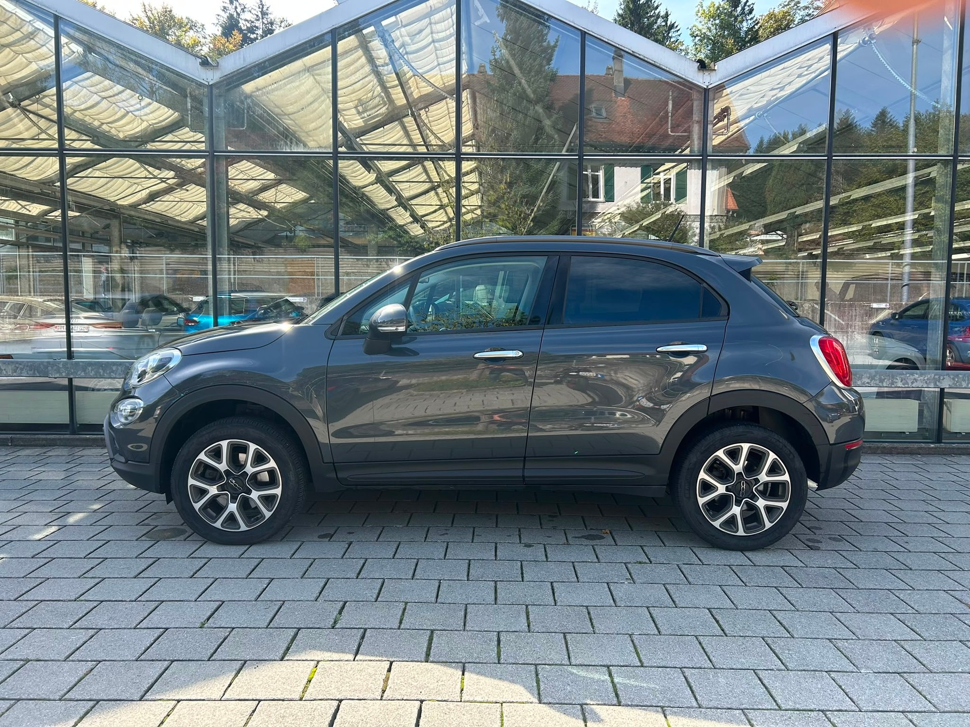 FIAT 500X 1.4T Cross 4x4 Automatic-image-3