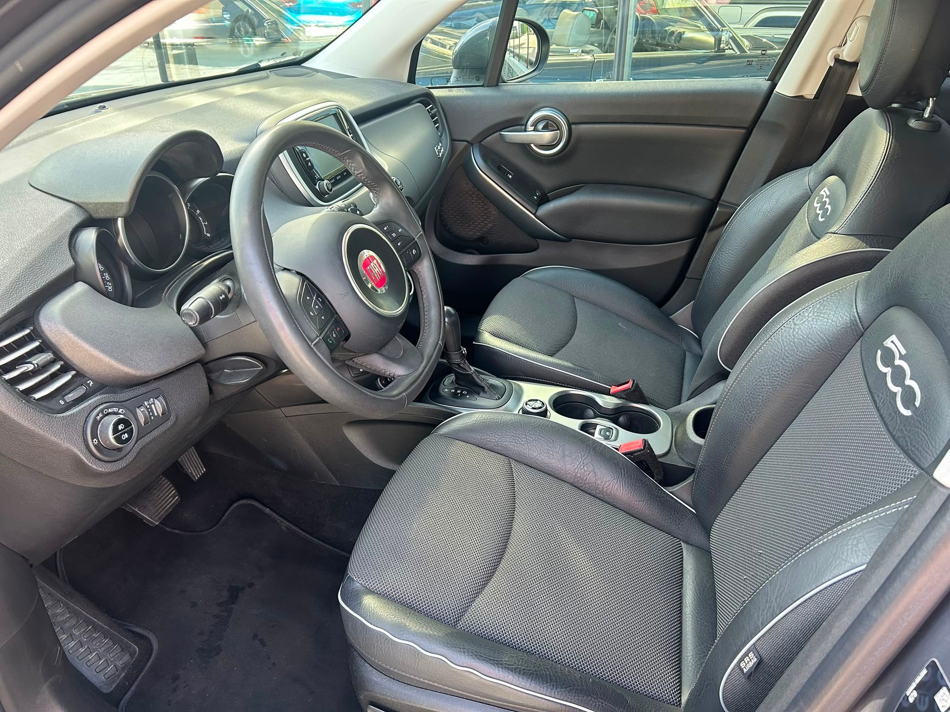 FIAT 500X 1.4T Cross 4x4 Automatic-image-8