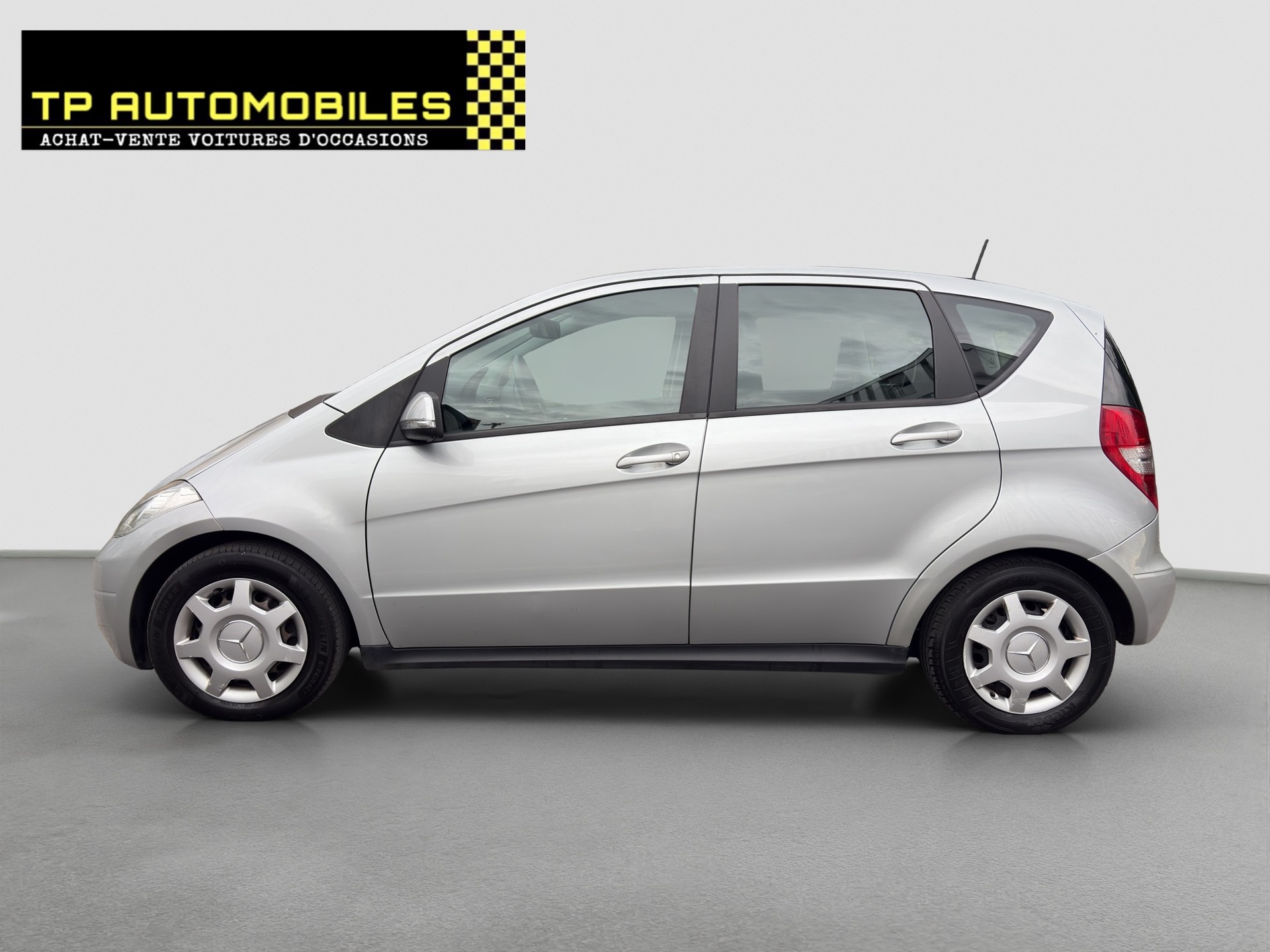 MERCEDES-BENZ A 160 (150) Classic Autotronic-image-7