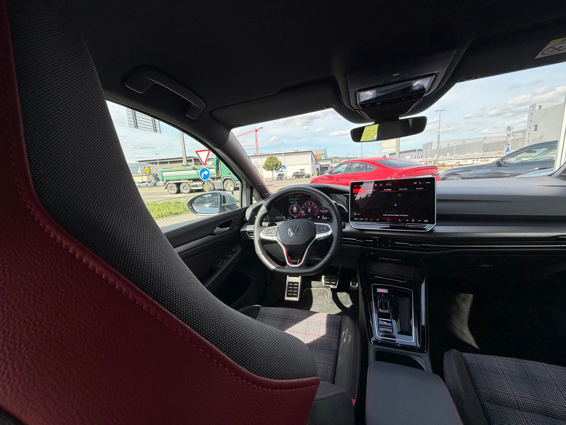 VW Golf 2.0 TSI GTI DSG-image-13