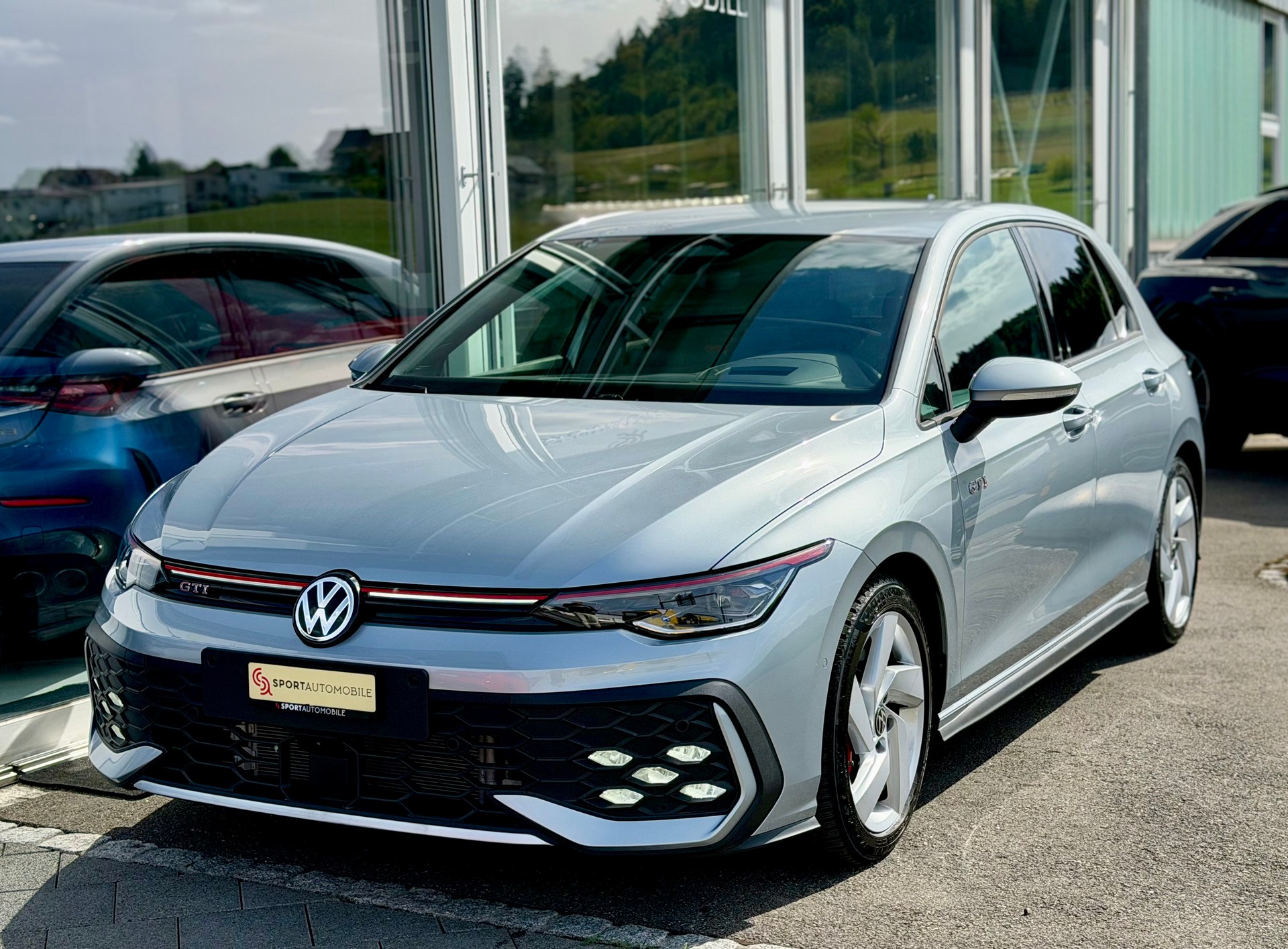 VW Golf 2.0 TSI GTI DSG-image-2