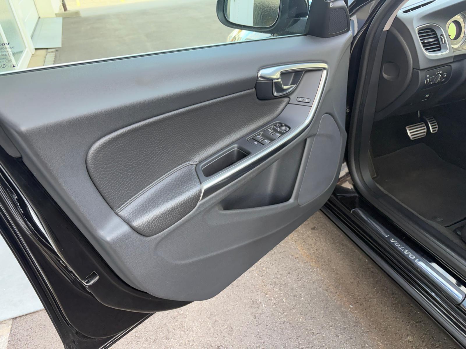 VOLVO S60 T6 AWD Summum Geartronic MFK 31.08.2026-image-4