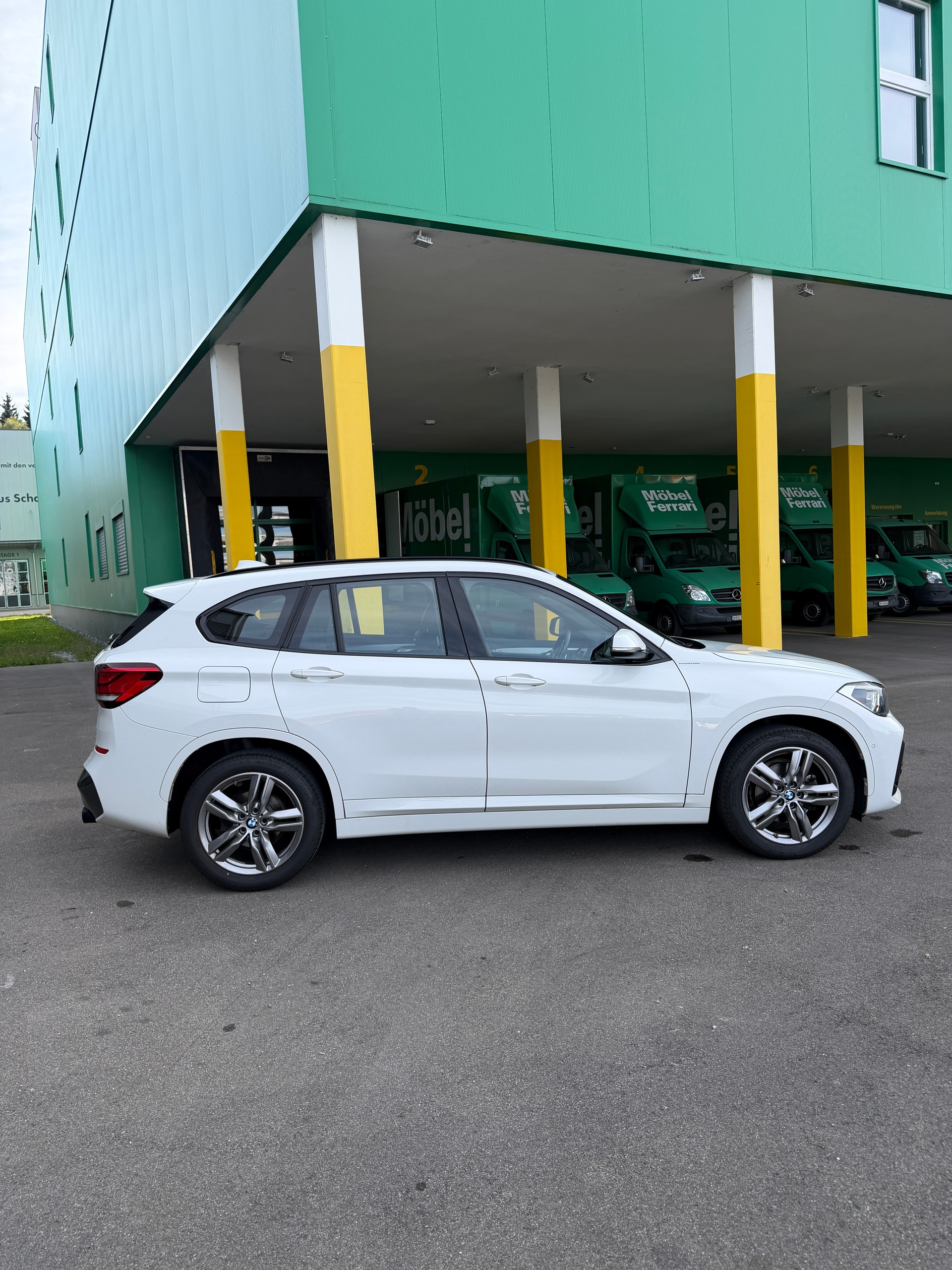 BMW X1 sDrive 18d M Sport Steptronic-image-7