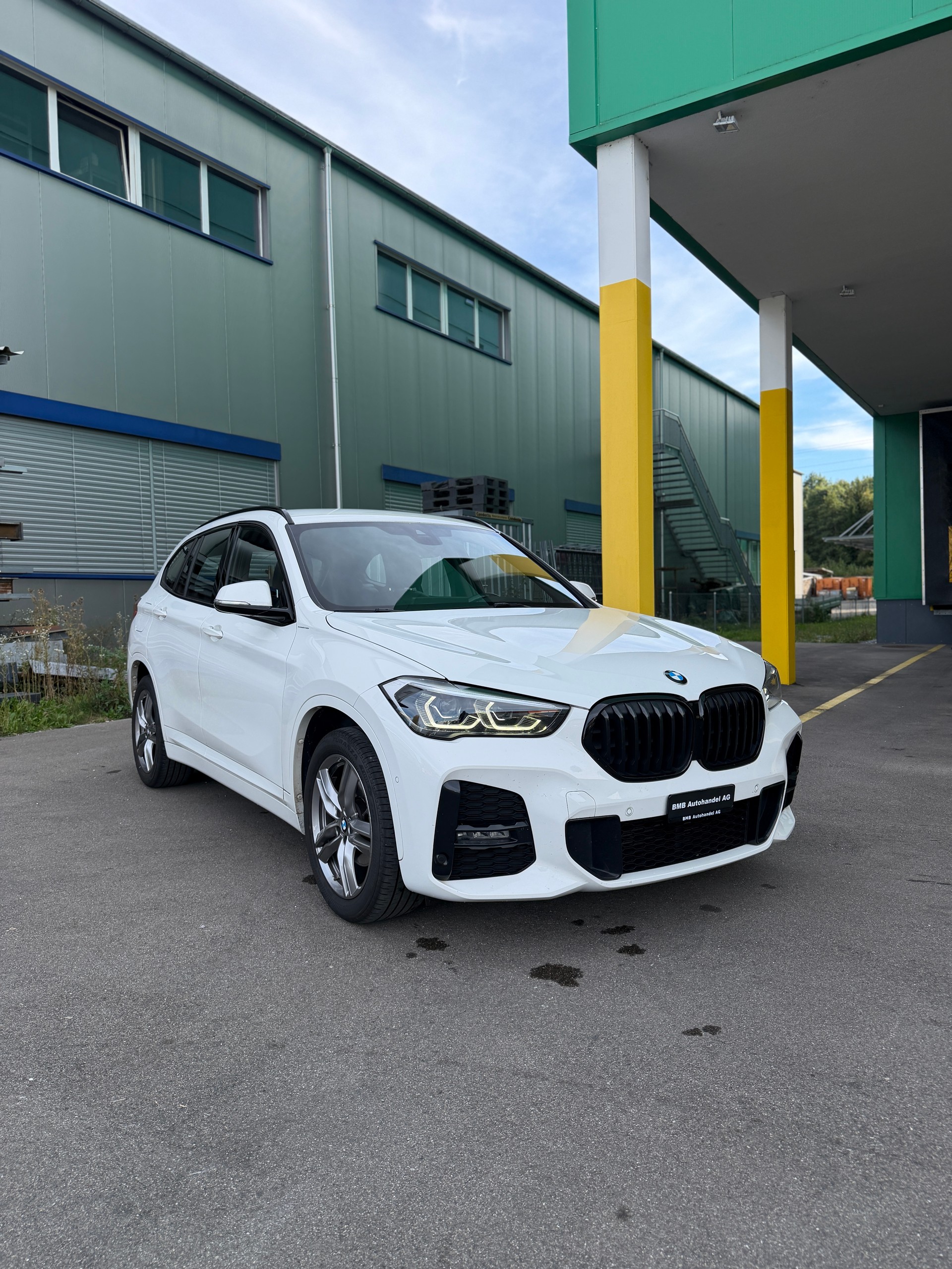 BMW X1 sDrive 18d M Sport Steptronic-image-0