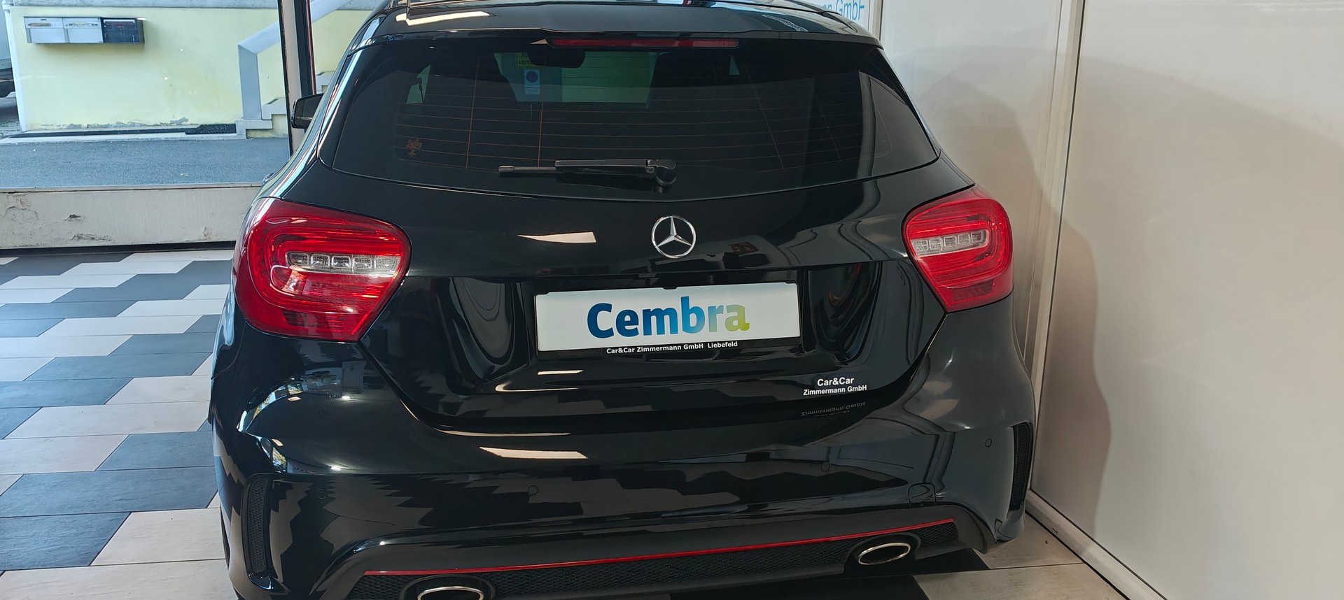 MERCEDES-BENZ A 250 Sport 7G-DCT-image-5