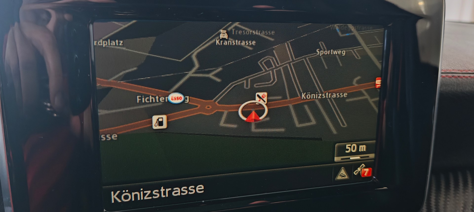 MERCEDES-BENZ A 250 Sport 7G-DCT-image-10