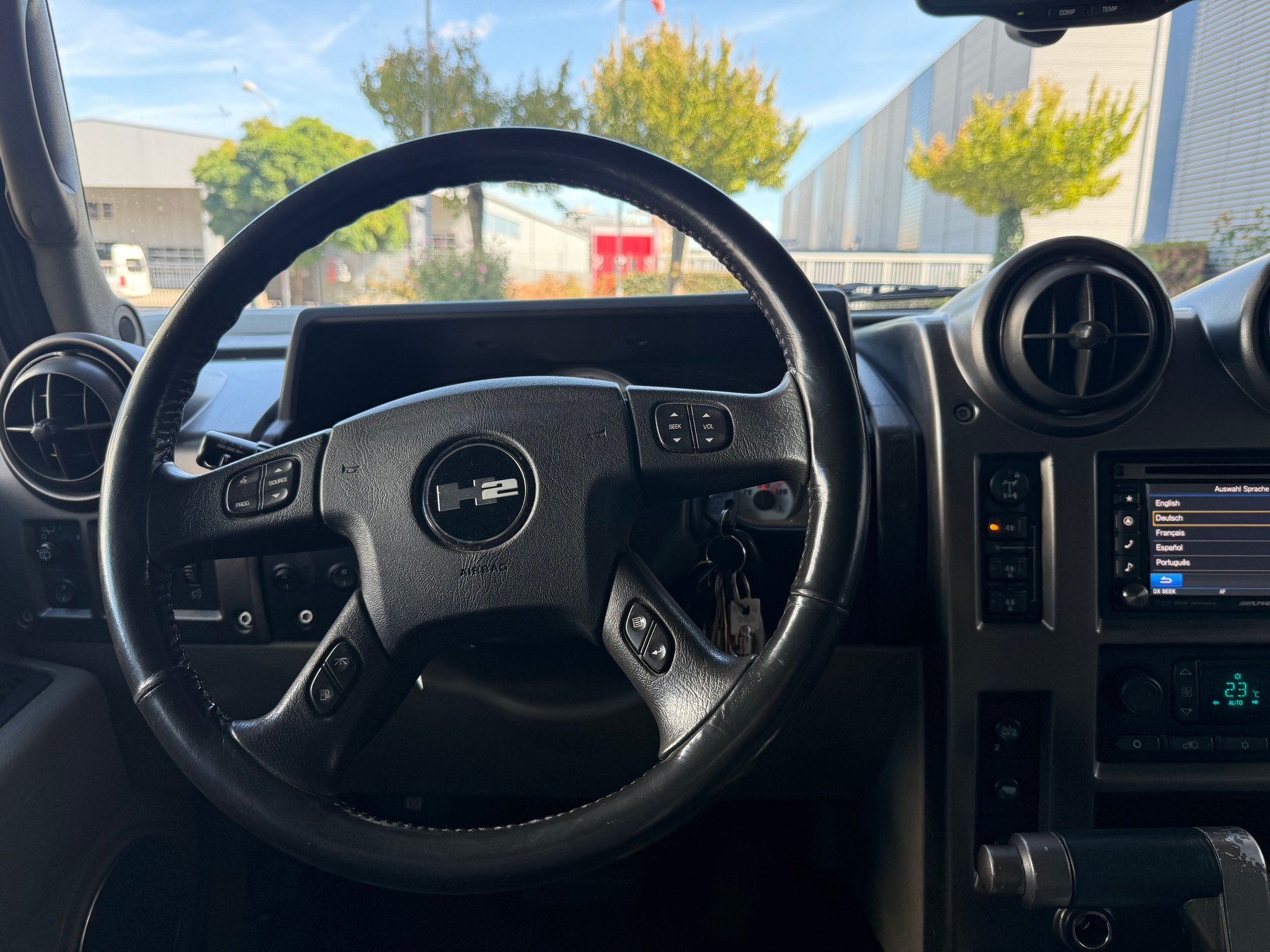 HUMMER H2 6.0 Luxury-image-10