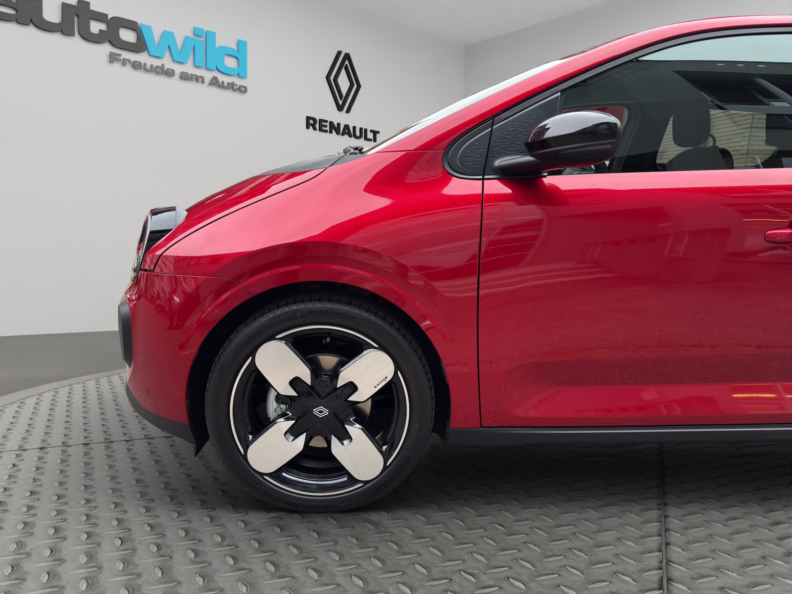 RENAULT Twingo Evolution E-Tech Electric-image-11