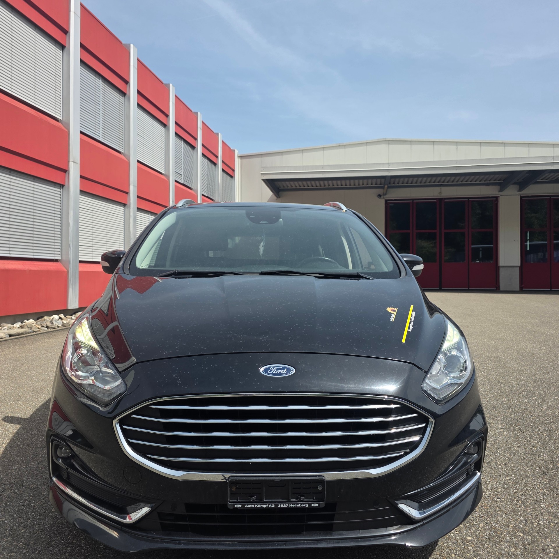 FORD S-Max 2.0 TDCi Titanium AWD Automatic-image-4