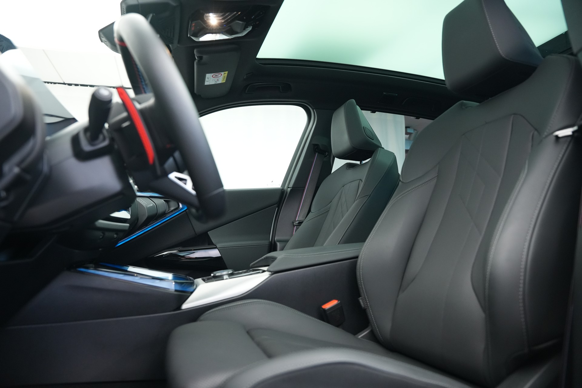 BMW X3 xDrive M50 48V M Sport Pro *AHK* *Head-Up* *Panorama* *Iconic Glow*-image-11