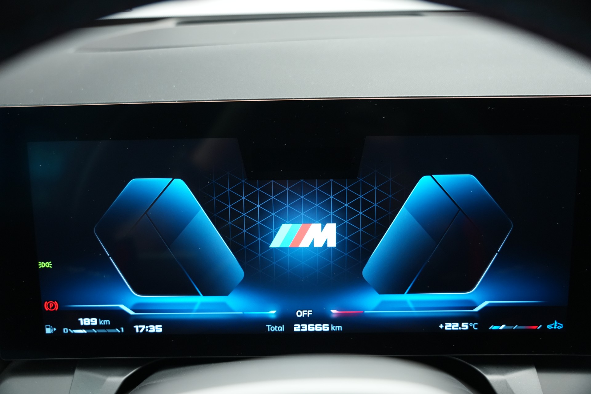 BMW X3 xDrive M50 48V M Sport Pro *AHK* *Head-Up* *Panorama* *Iconic Glow*-image-36