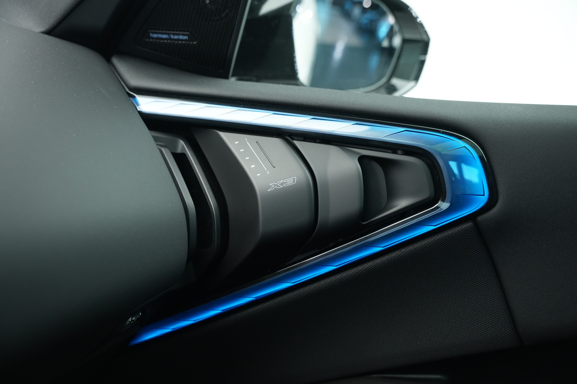 BMW X3 xDrive M50 48V M Sport Pro *AHK* *Head-Up* *Panorama* *Iconic Glow*-image-20