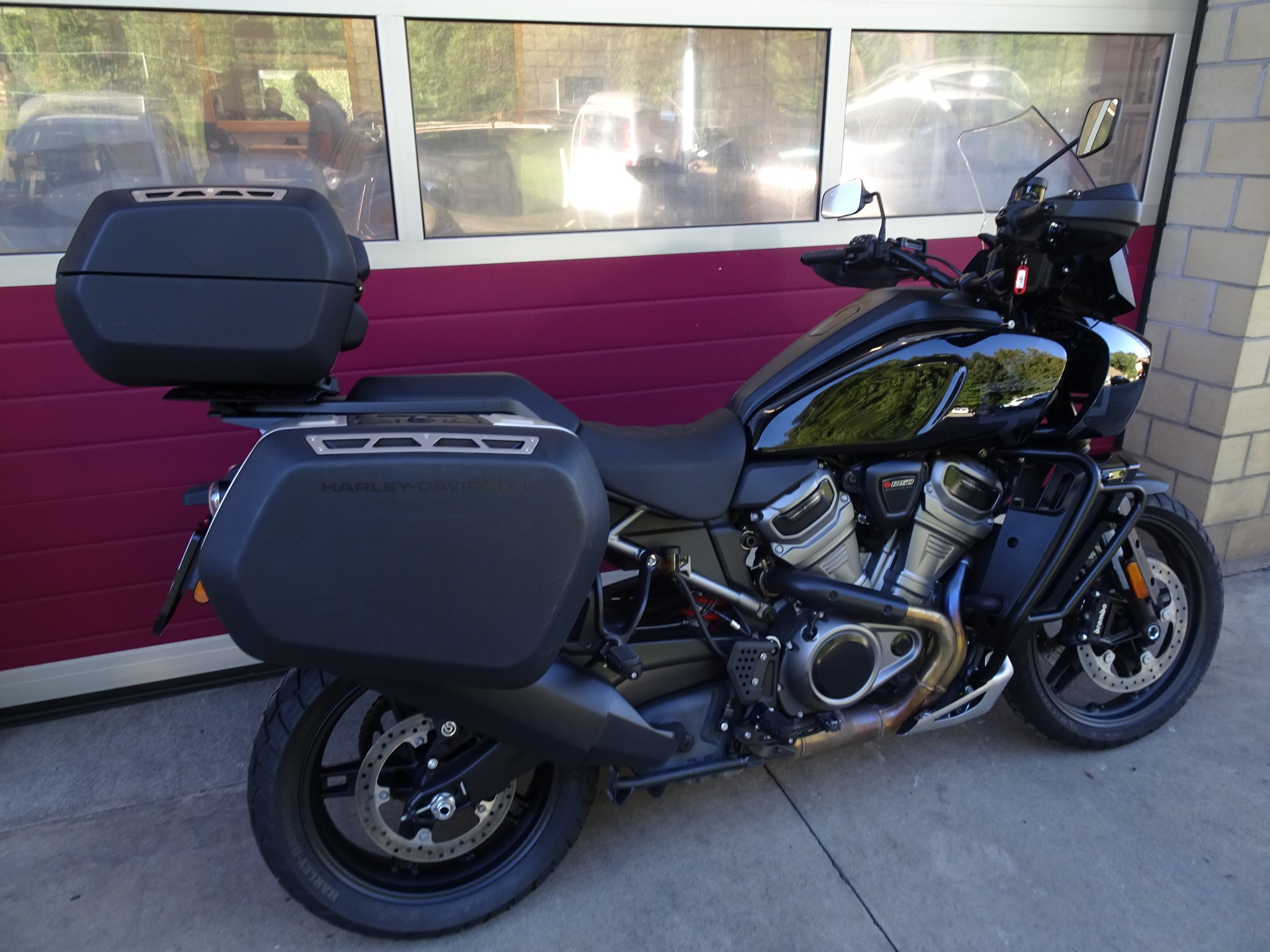 HARLEY-DAVIDSON RA Pan America 1250 Special-showroom-element-3