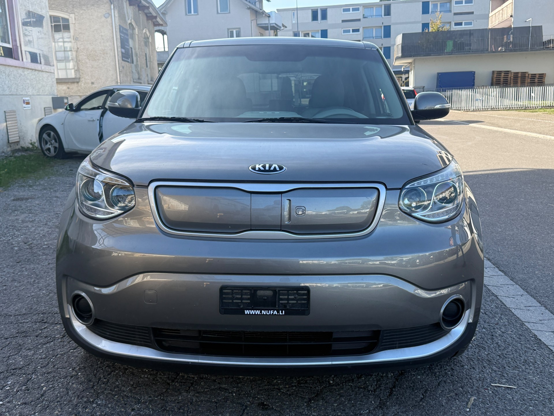 KIA Soul EV Trend-image-7