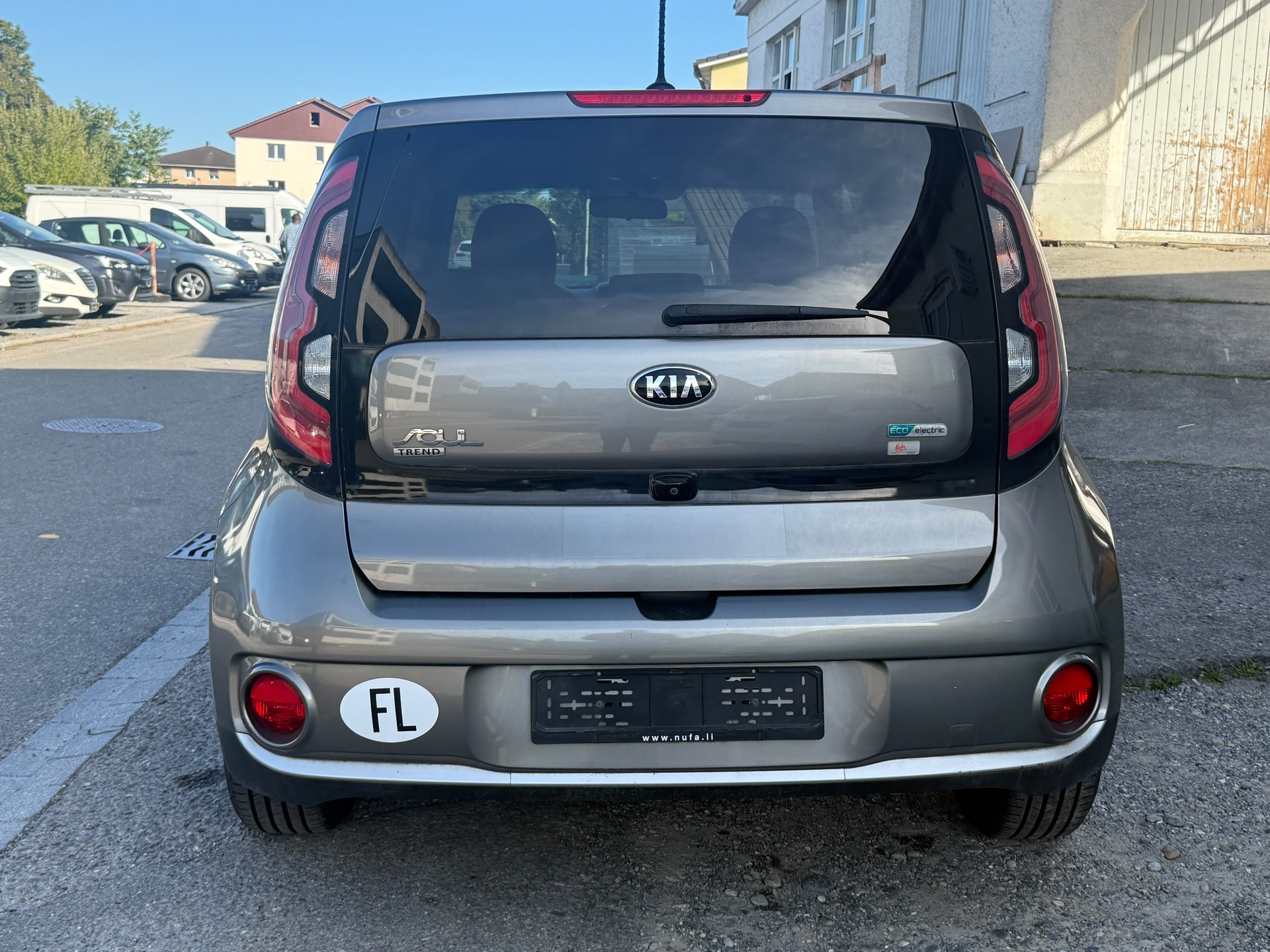 KIA Soul EV Trend-image-3
