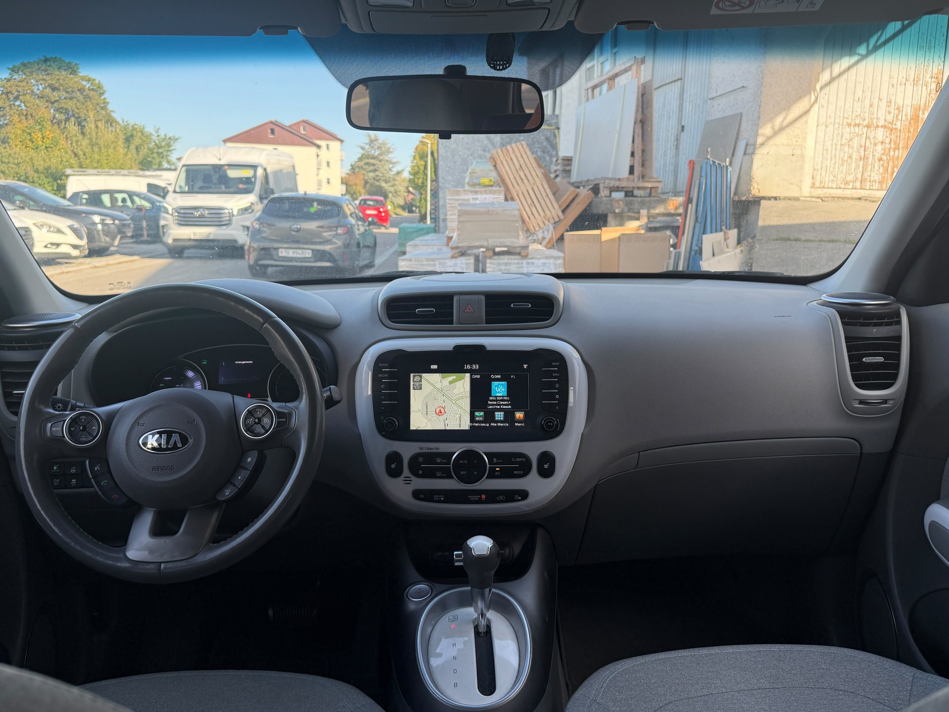 KIA Soul EV Trend-image-13