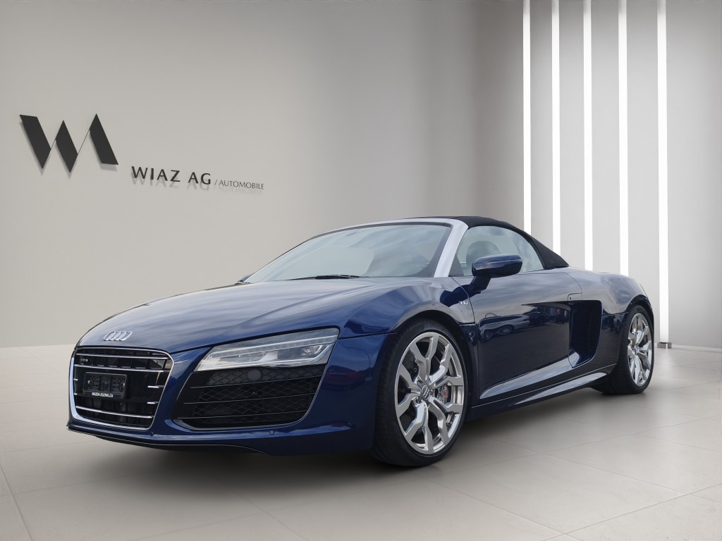 AUDI R8 Spyder 5.2 FSI V10 quattro S-Tronic-image-3