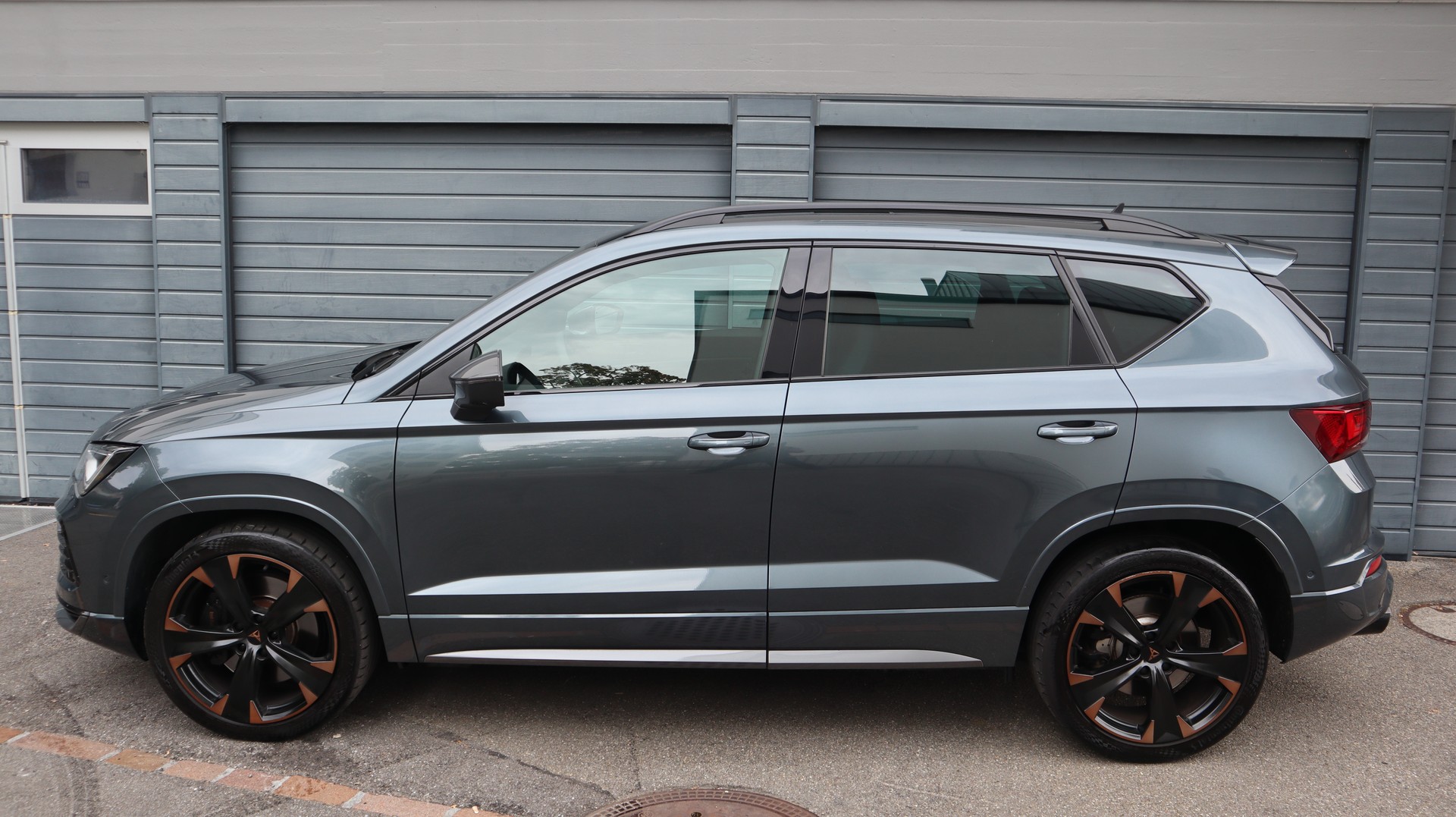 CUPRA 2.0 TSI 4Drive DSG-image-2