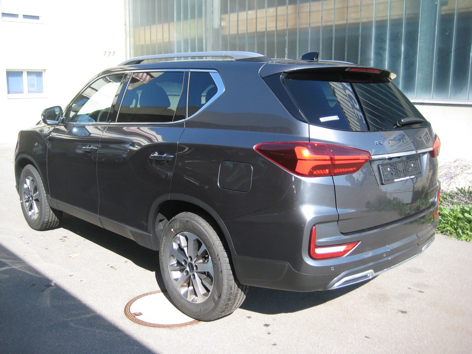 KGM-SsangYong Rexton 2.2 CRDi Platinum 4WD AT-image-2