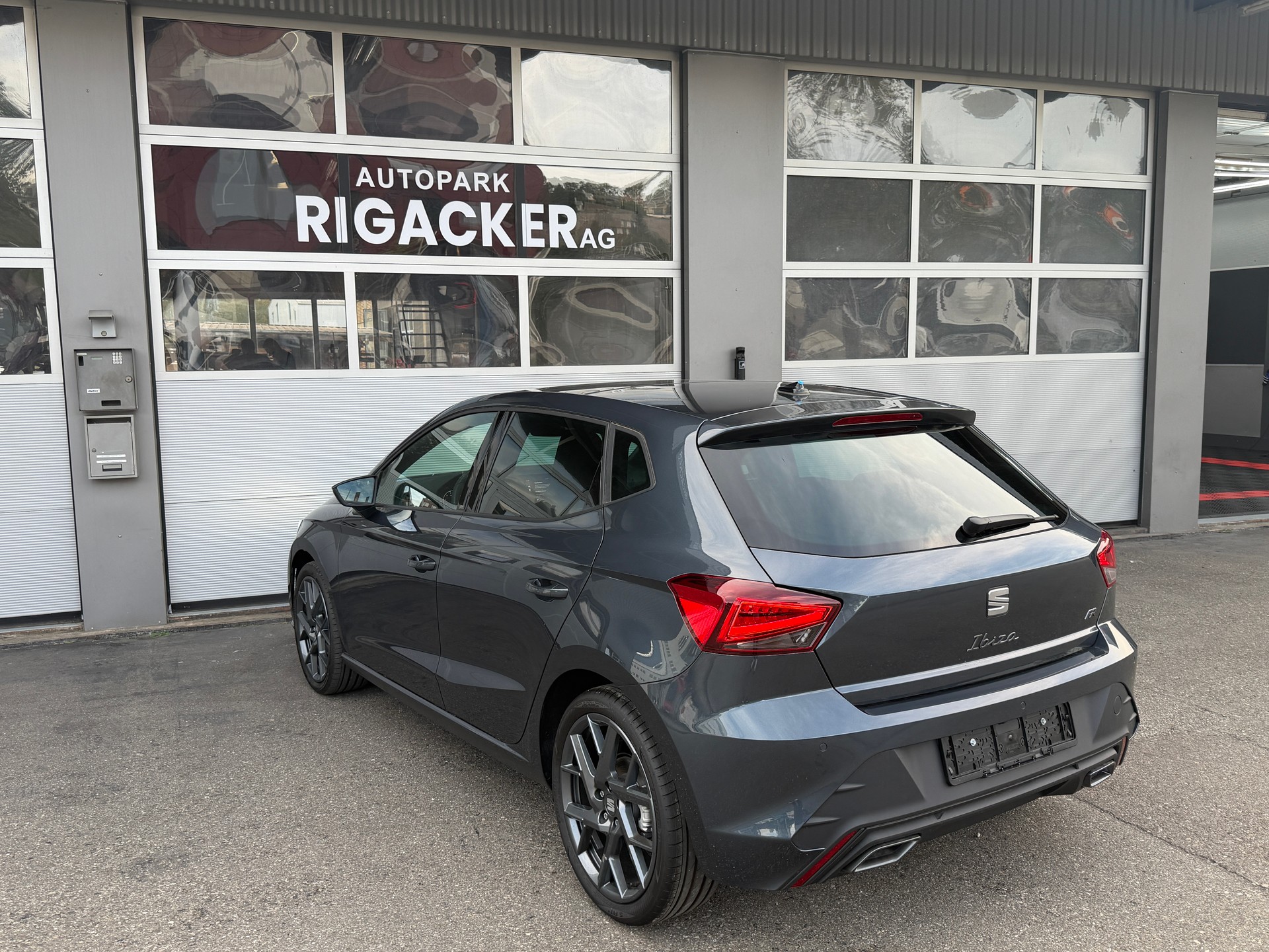 SEAT Ibiza 1.5 EcoTSI Move FR DSG-image-5
