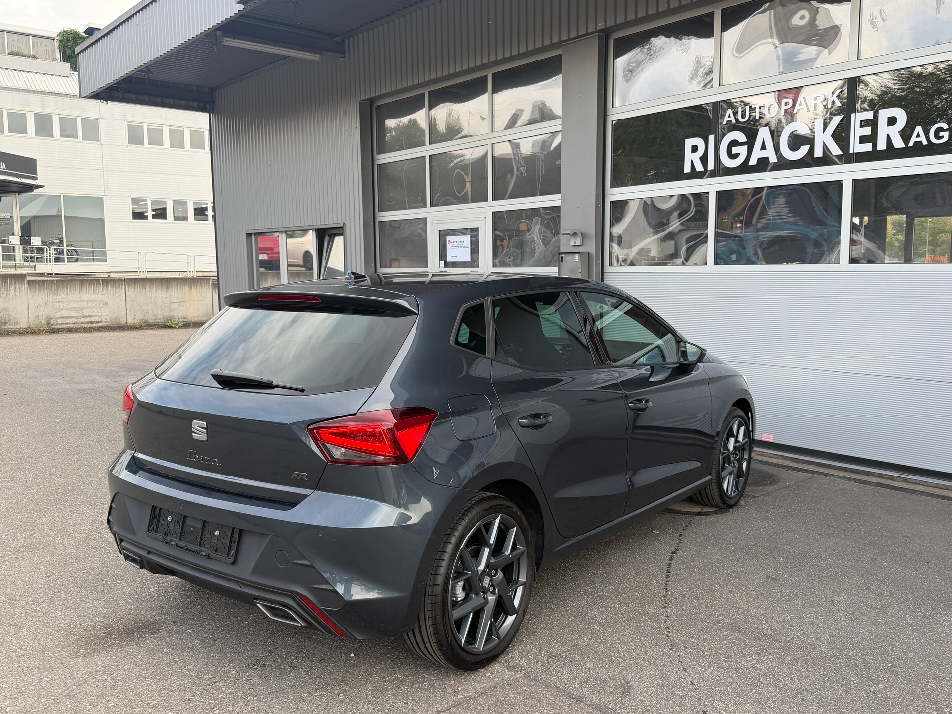 SEAT Ibiza 1.5 EcoTSI Move FR DSG-image-4