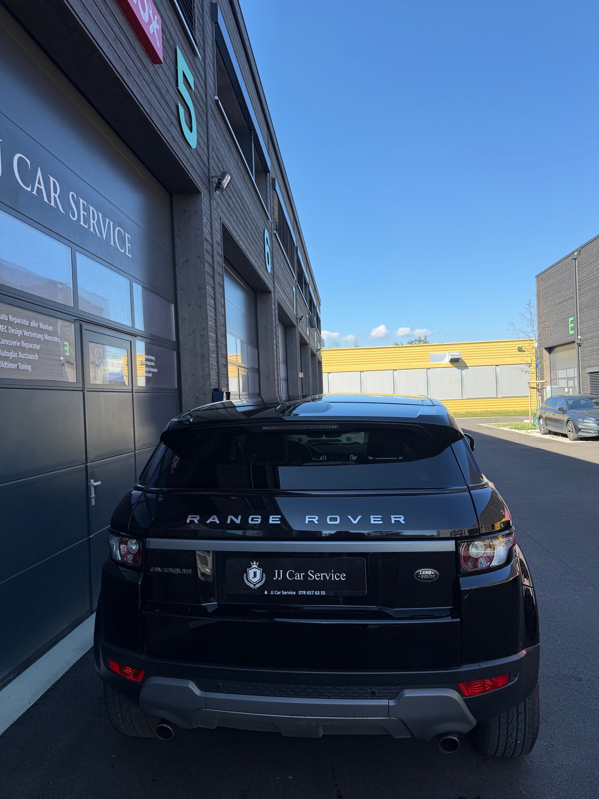 LAND ROVER Range Rover Evoque 2.0 Si4 Prestige AT6-image-4