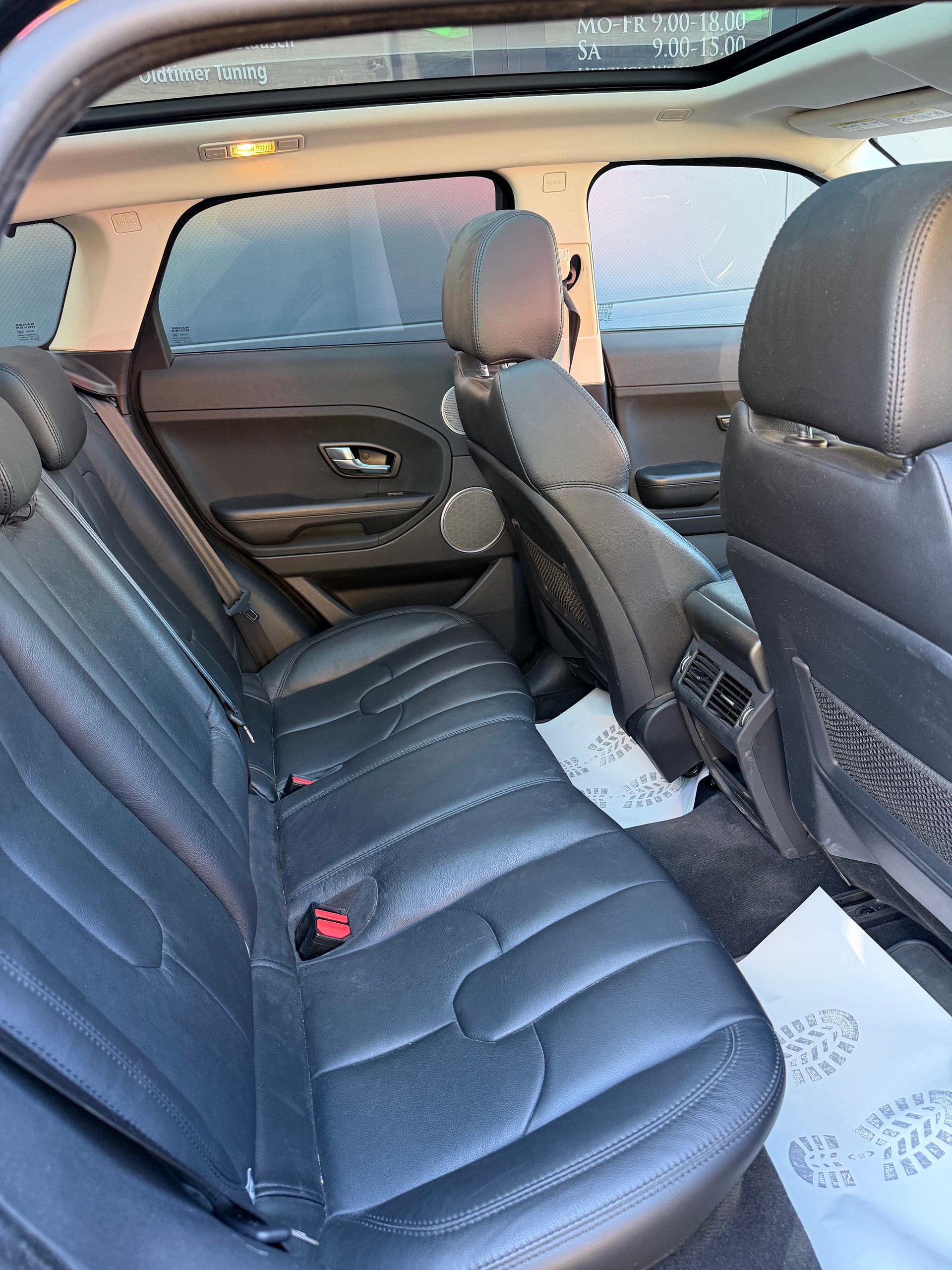 LAND ROVER Range Rover Evoque 2.0 Si4 Prestige AT6-image-6