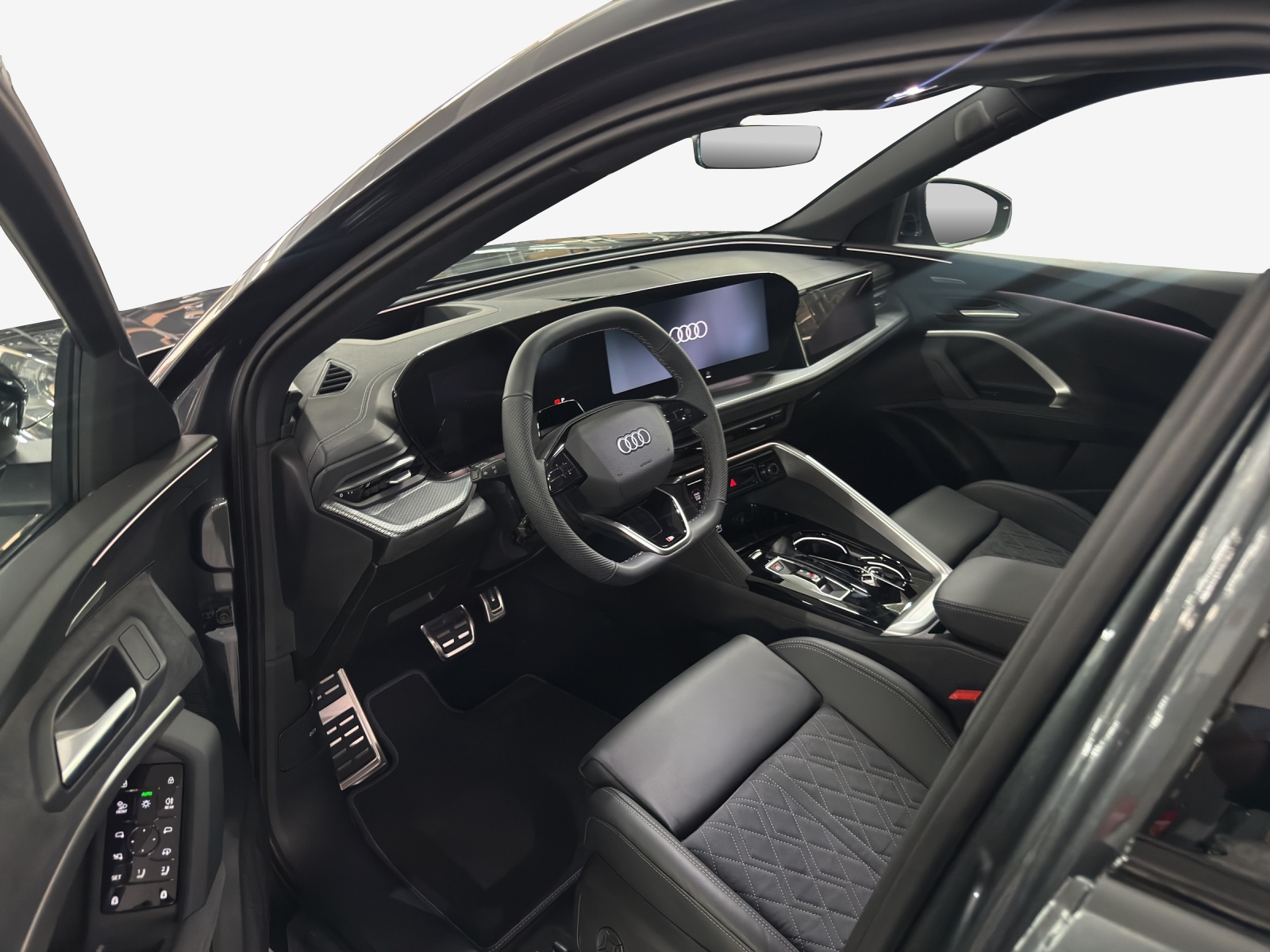 AUDI SQ5 TFSI quattro S-tronic-image-7