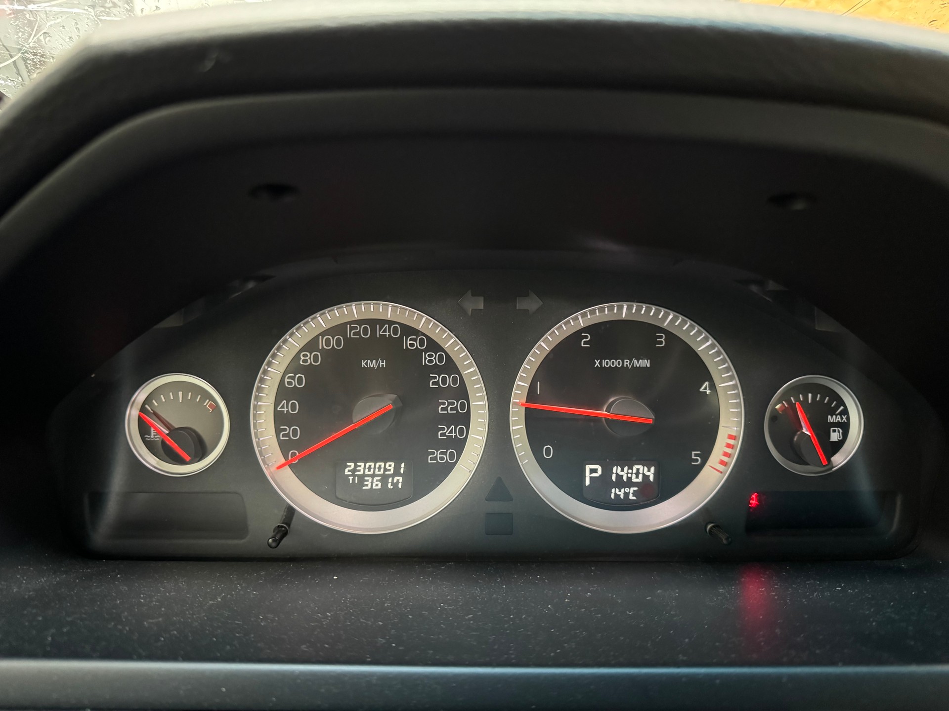 VOLVO XC90 D5 AWD Husky Edition Geartronic-image-21