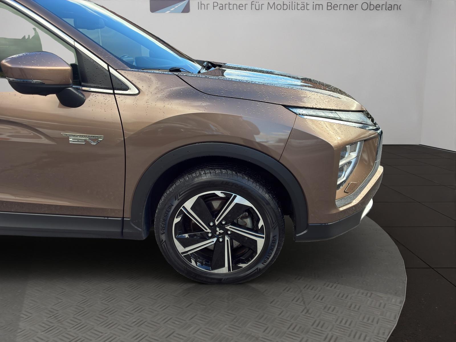 MITSUBISHI Eclipse Cross 2.4 PHEV Style 4x4-image-16