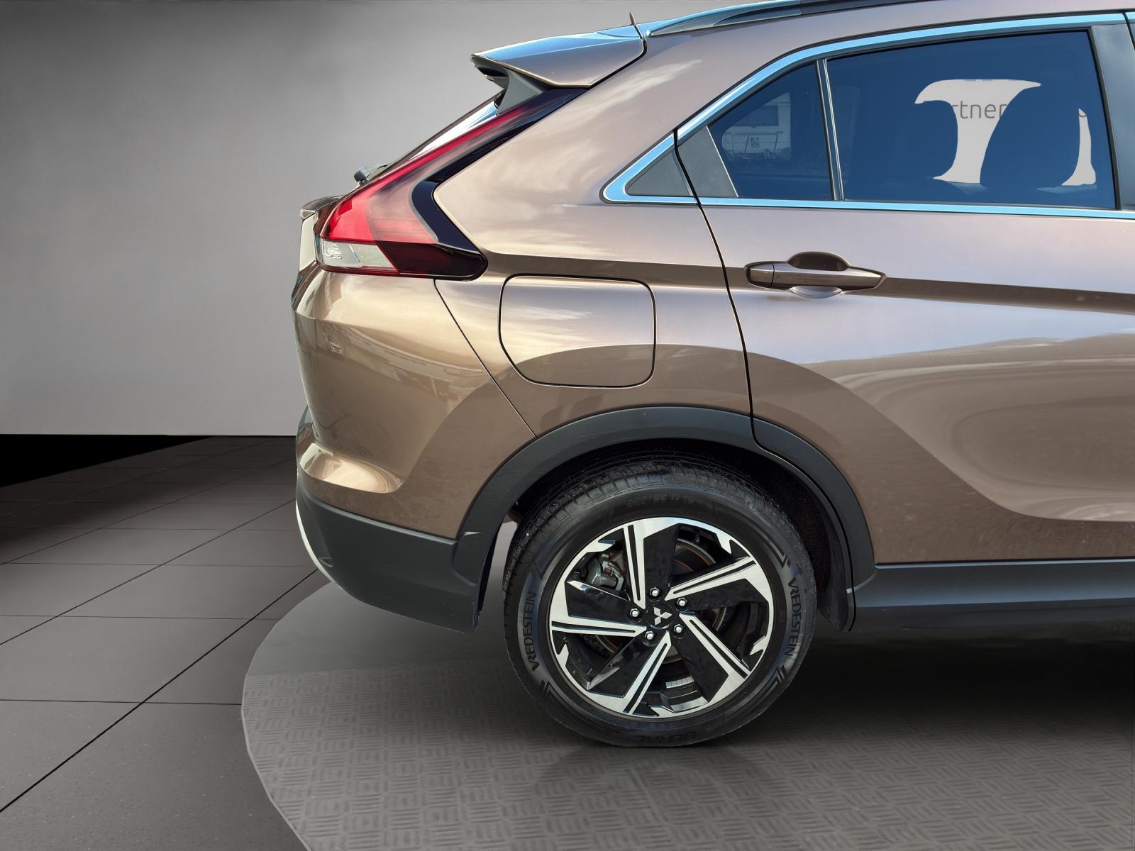 MITSUBISHI Eclipse Cross 2.4 PHEV Style 4x4-image-18