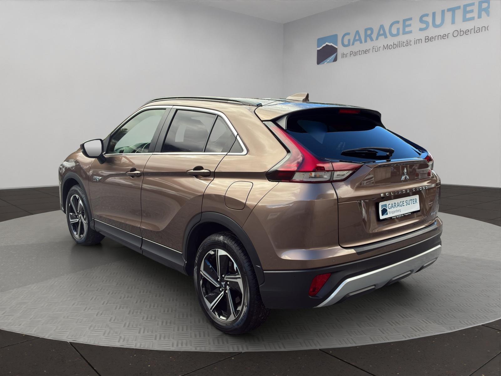 MITSUBISHI Eclipse Cross 2.4 PHEV Style 4x4-image-2