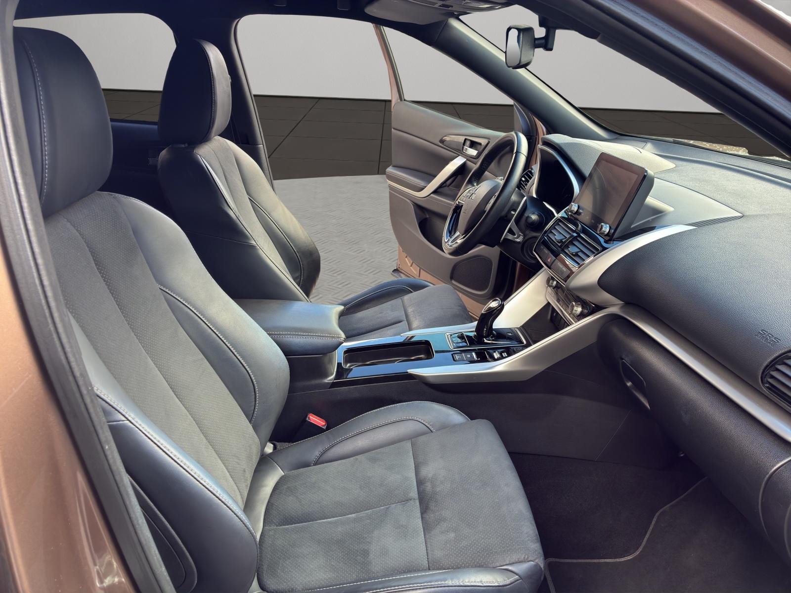 MITSUBISHI Eclipse Cross 2.4 PHEV Style 4x4-image-10