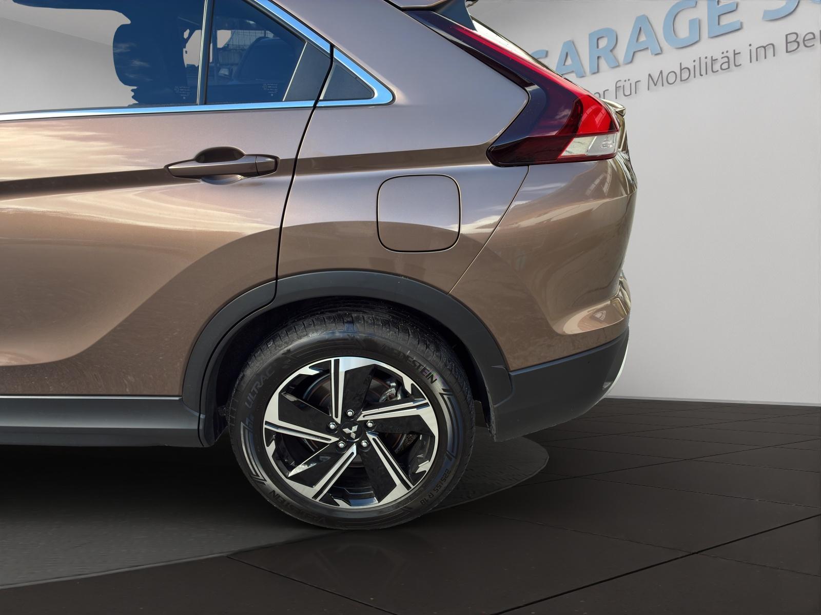 MITSUBISHI Eclipse Cross 2.4 PHEV Style 4x4-image-17
