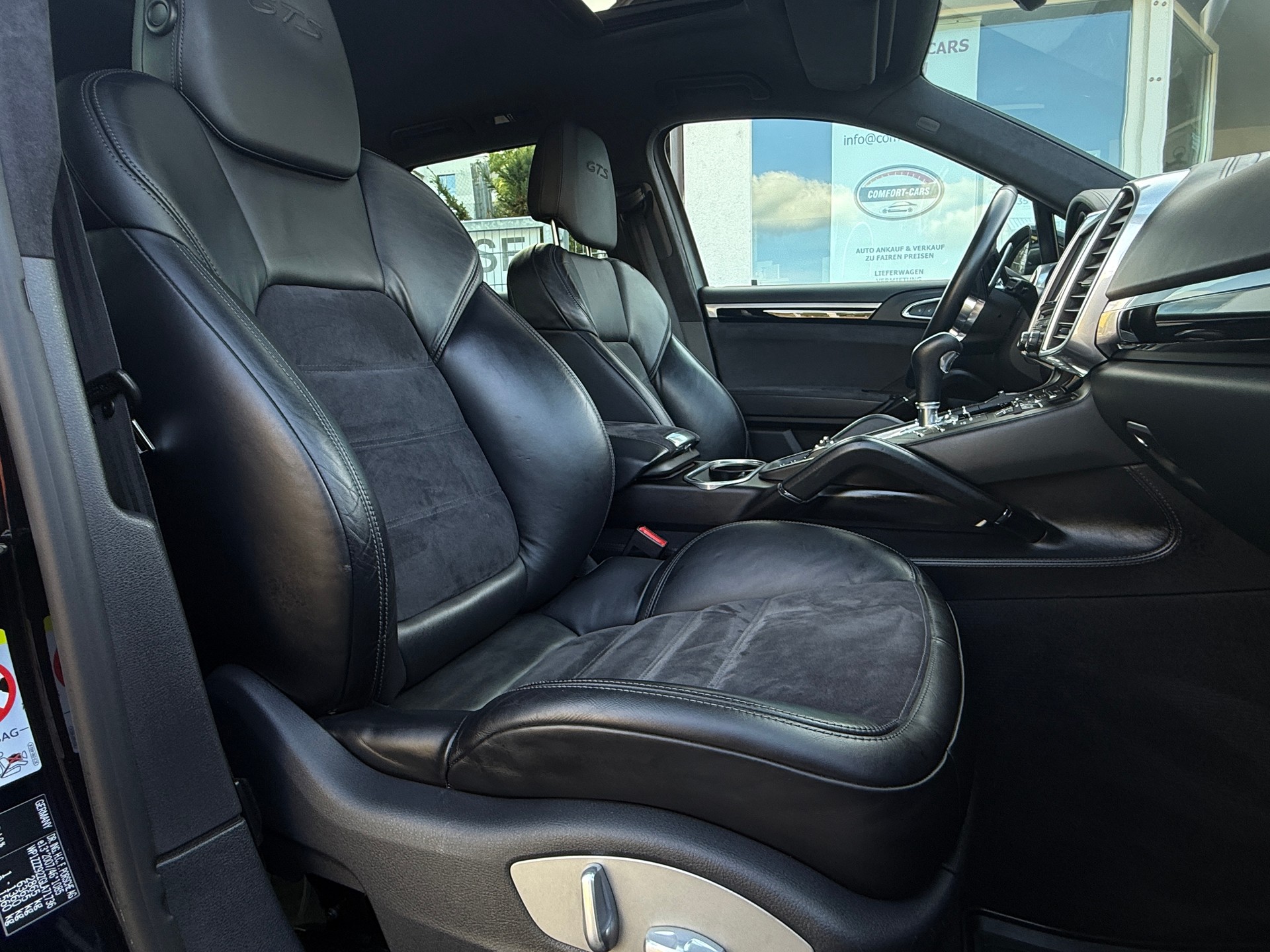 PORSCHE Cayenne GTS mit Anhängerkupplung 3500kg-image-10
