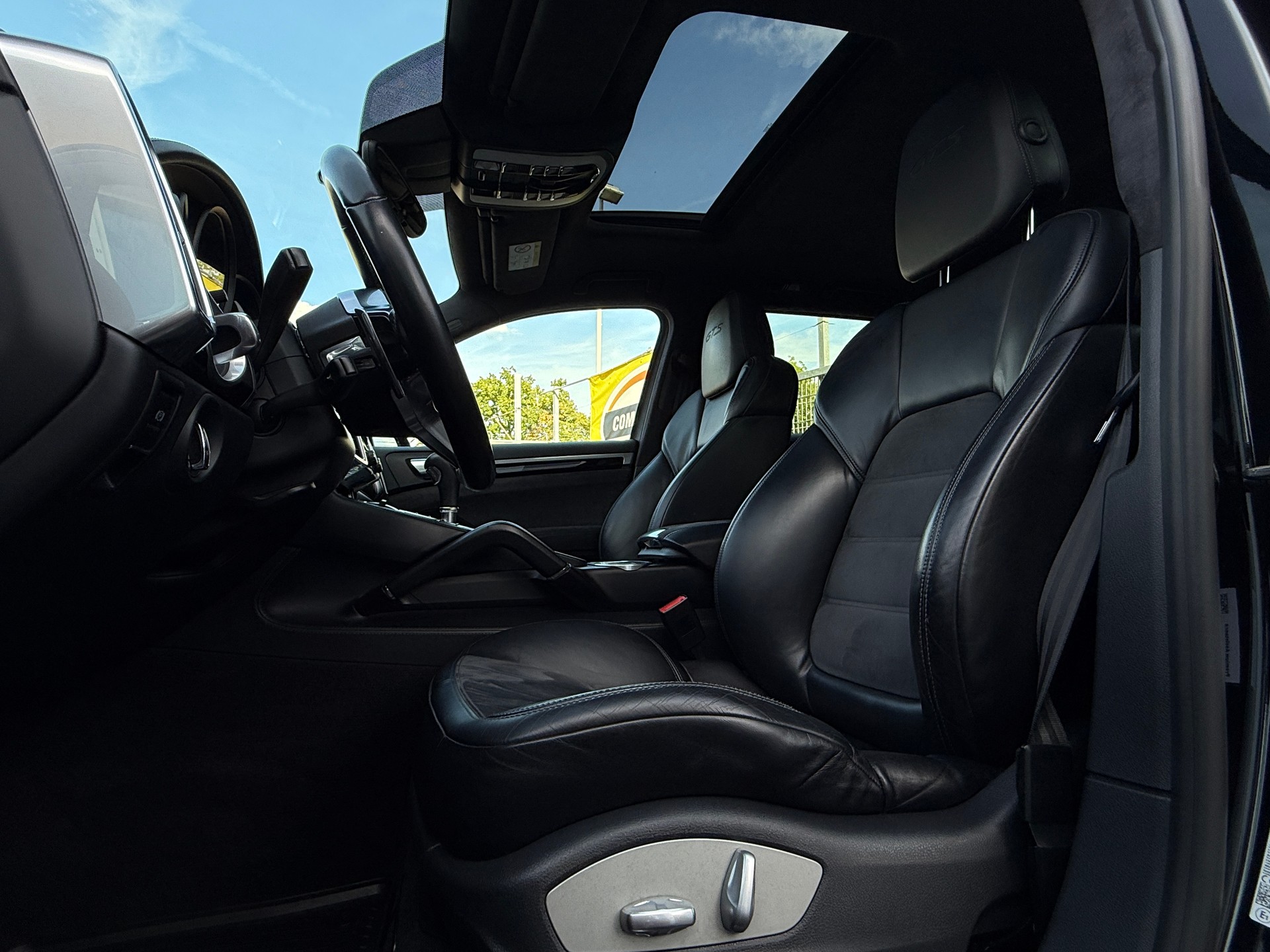 PORSCHE Cayenne GTS mit Anhängerkupplung 3500kg-image-17